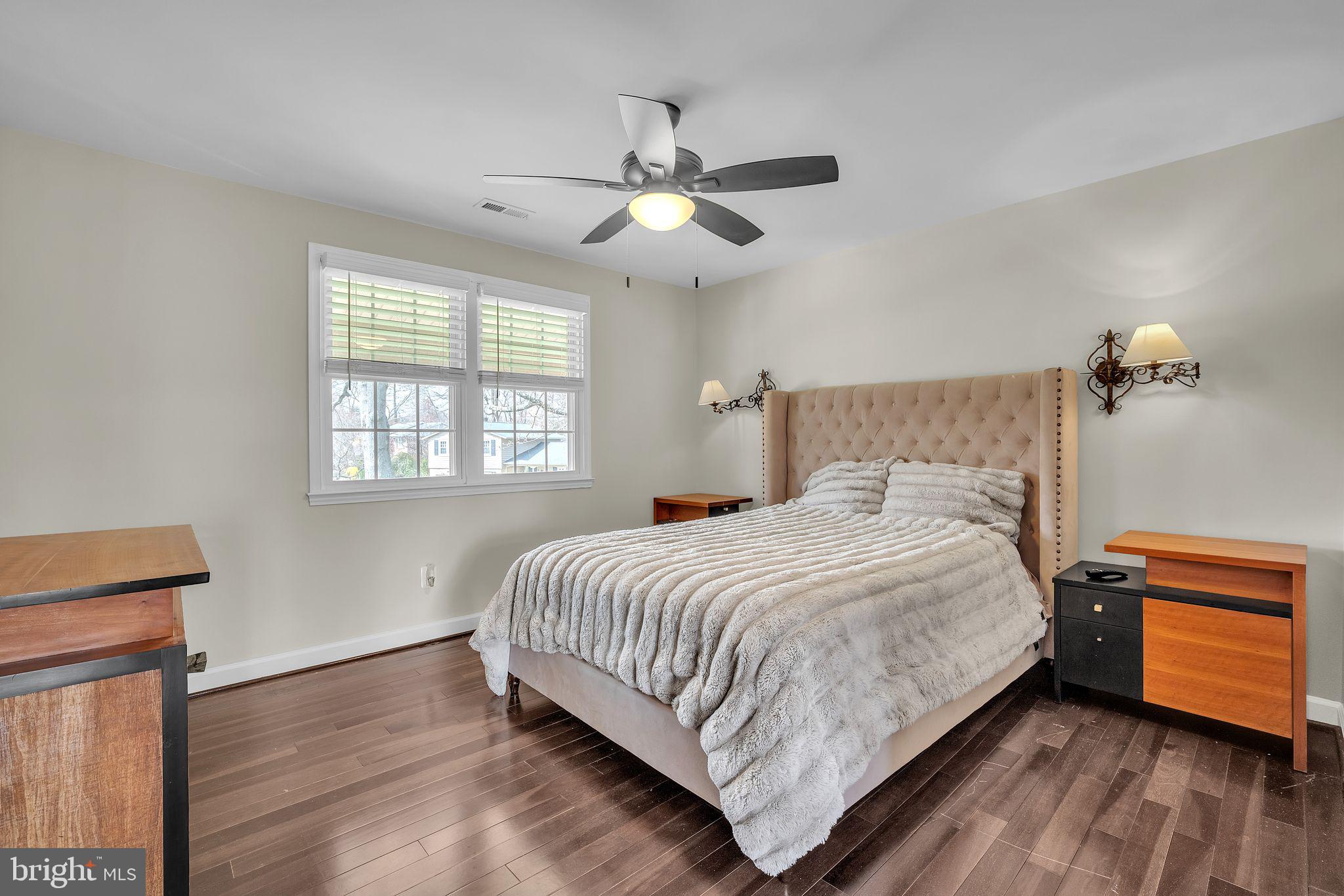 KINGS PARK WEST - Residential