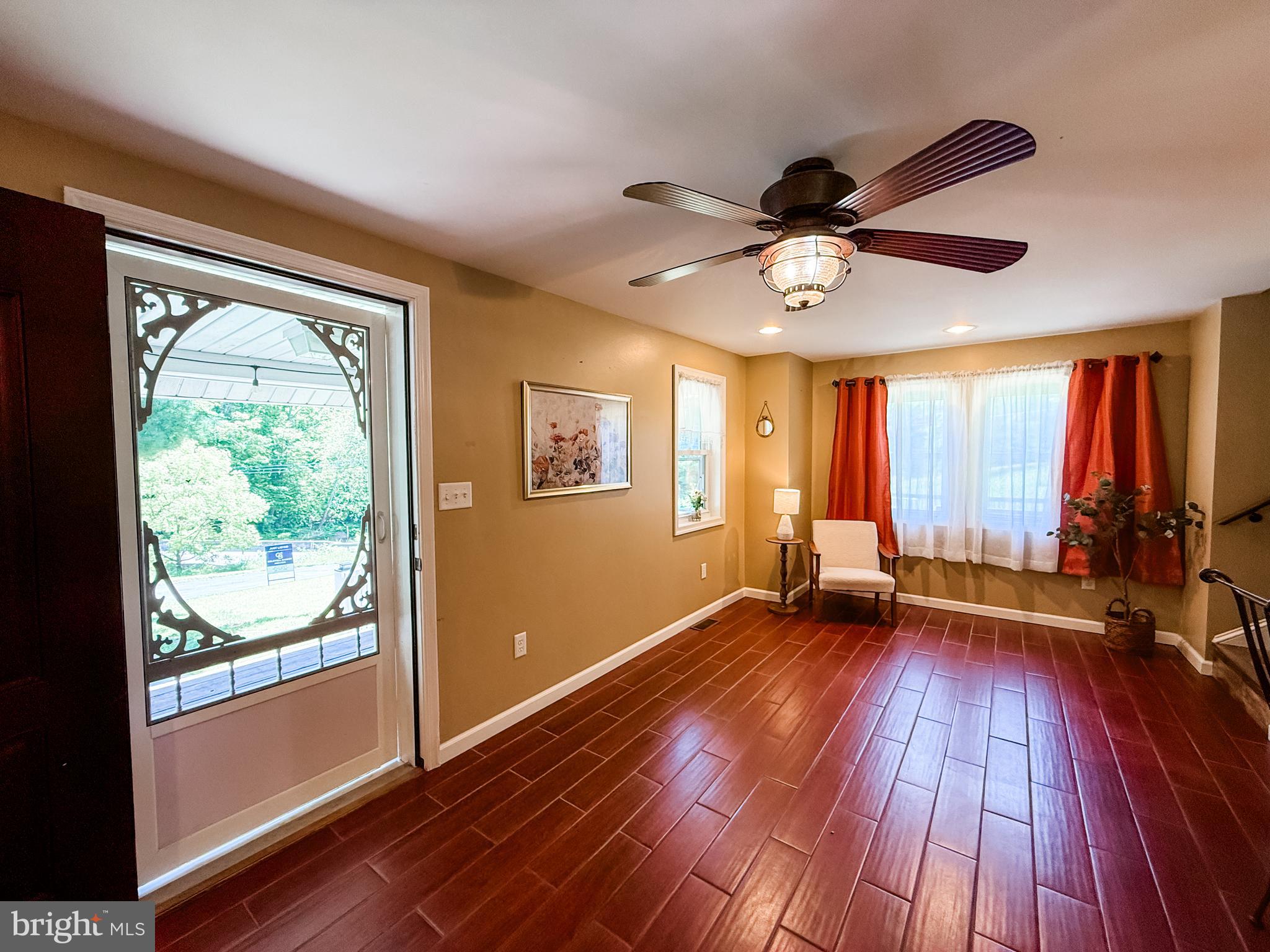 23916 KYLE HILL ROAD SW