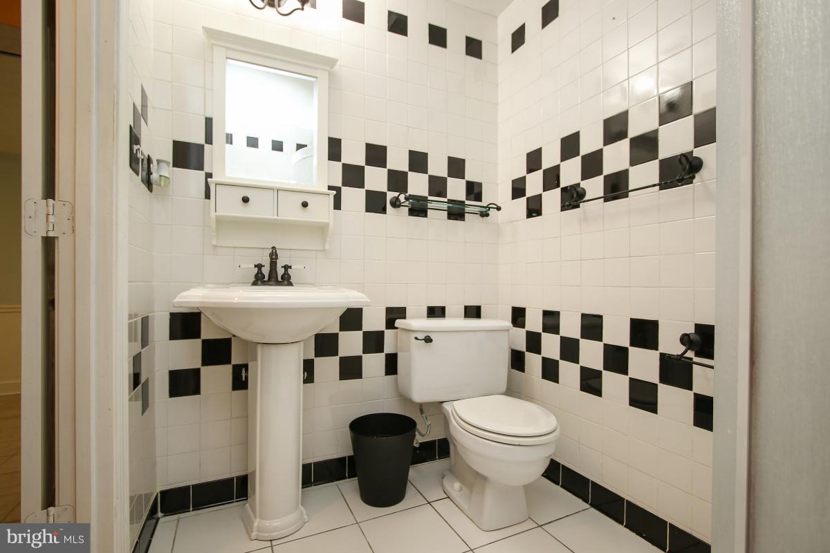 PARK OVERLOOK - Residential