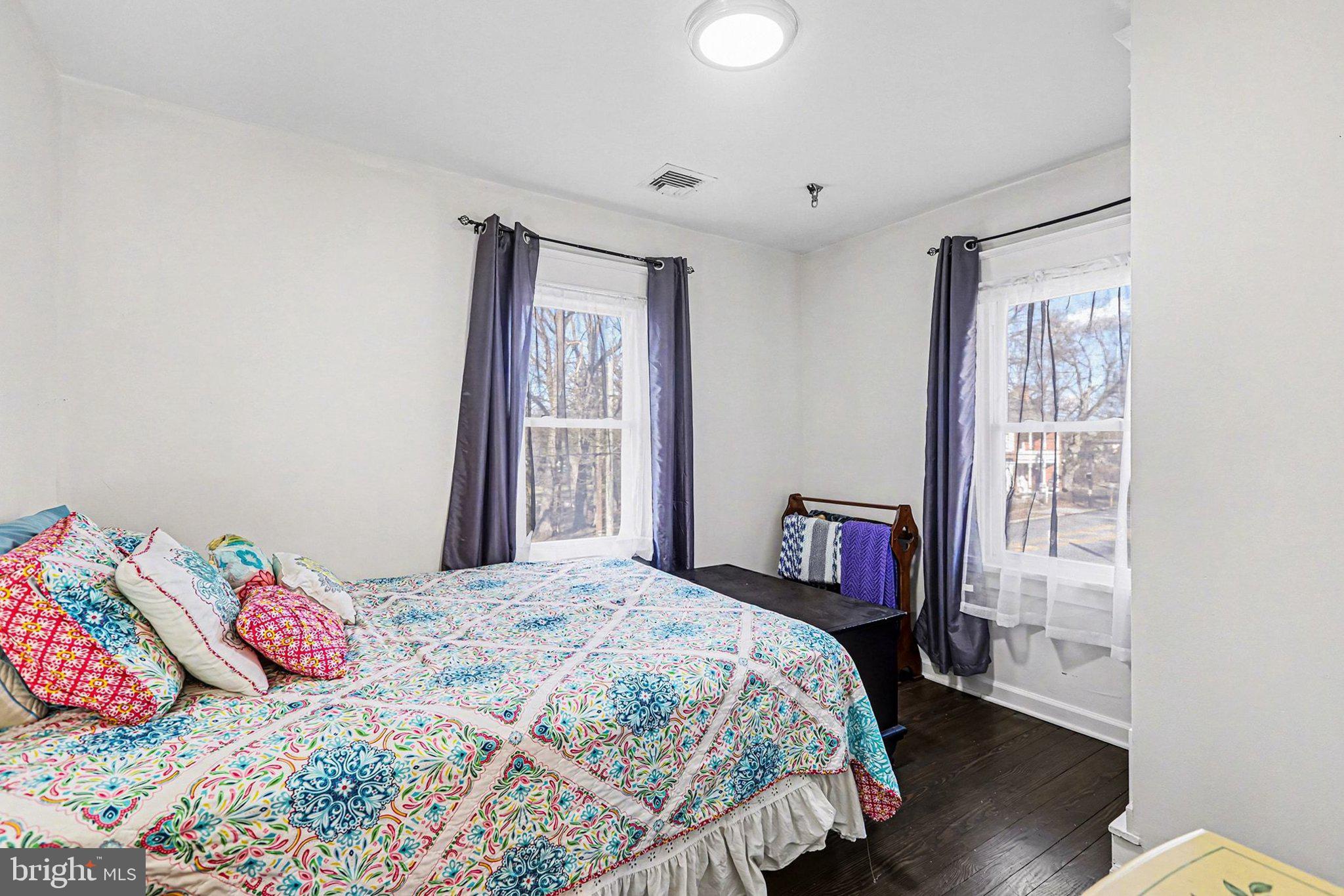 MECHANICSBURG BOROUGH - Residential