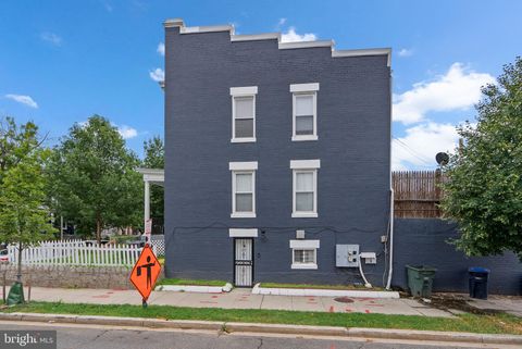 141 UHLAND TERRACE NE WASHINGTON DC 20002