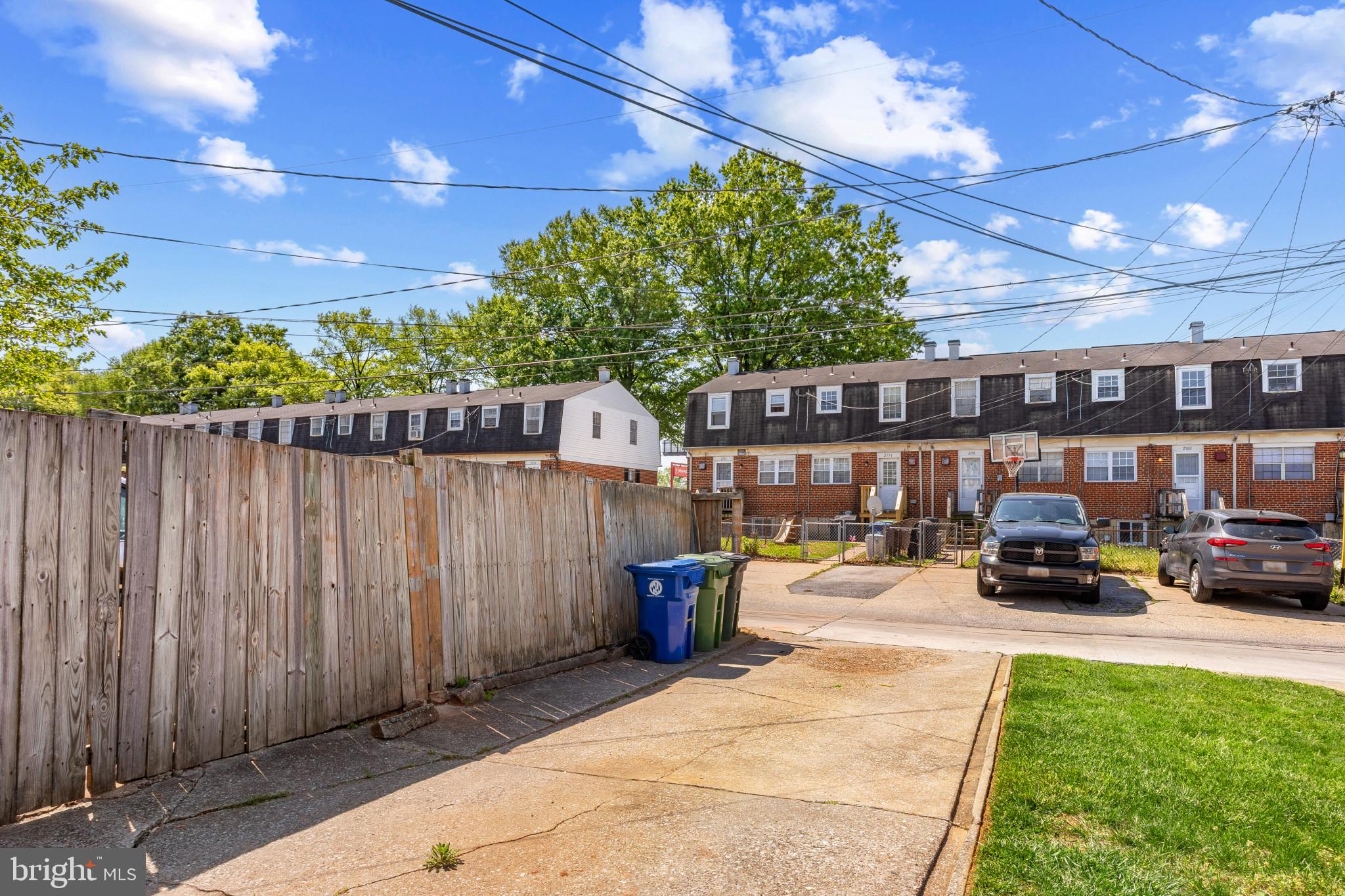 LAKELAND - Residential