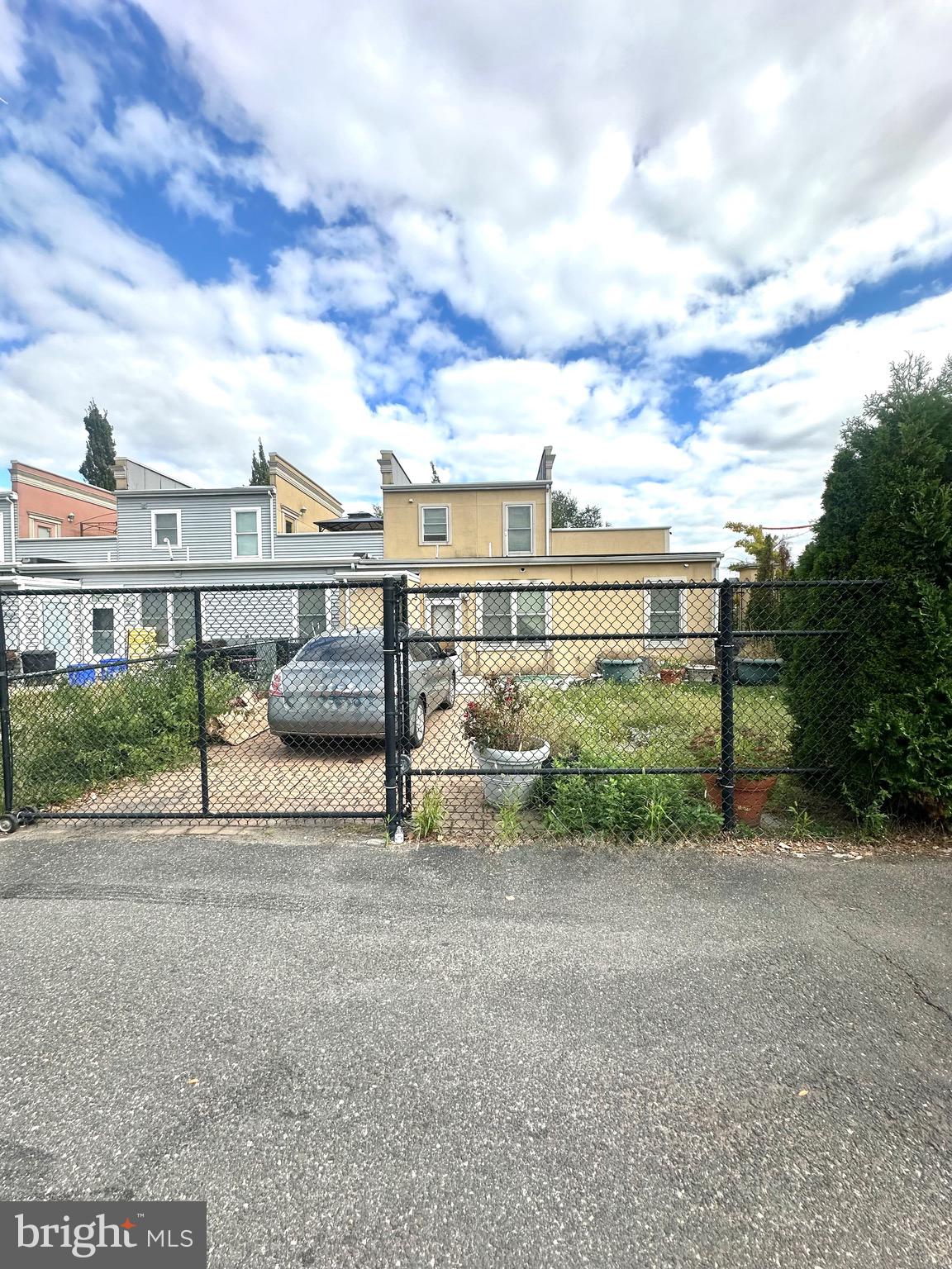 FAIRHILL - Residential