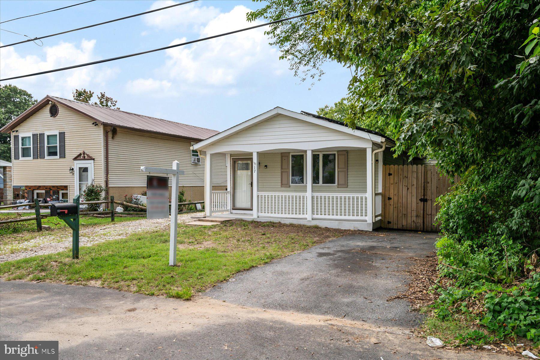 17 LINCOLN AVENUE