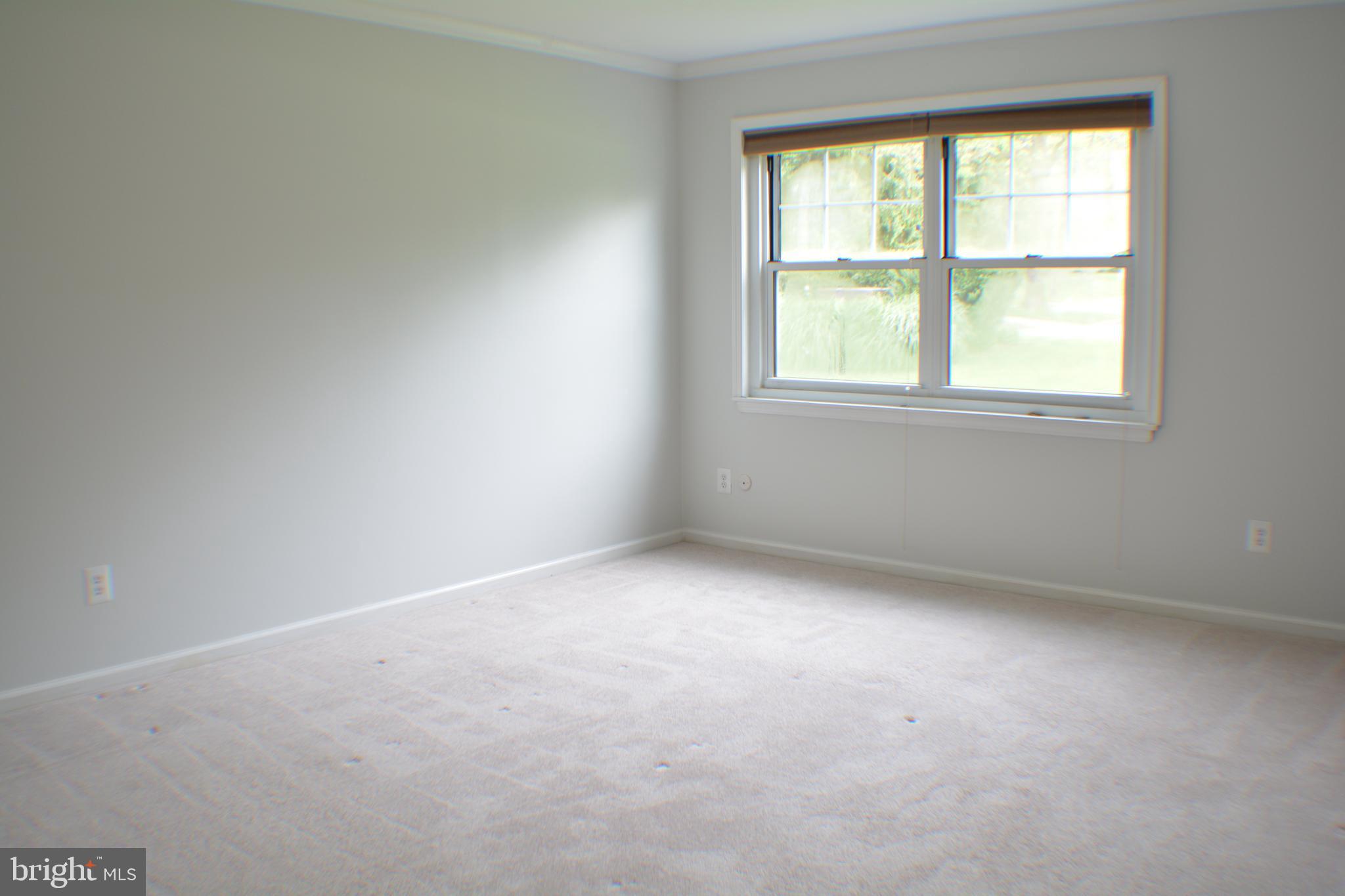 OXFORD OF BLUE BELL - Residential Lease