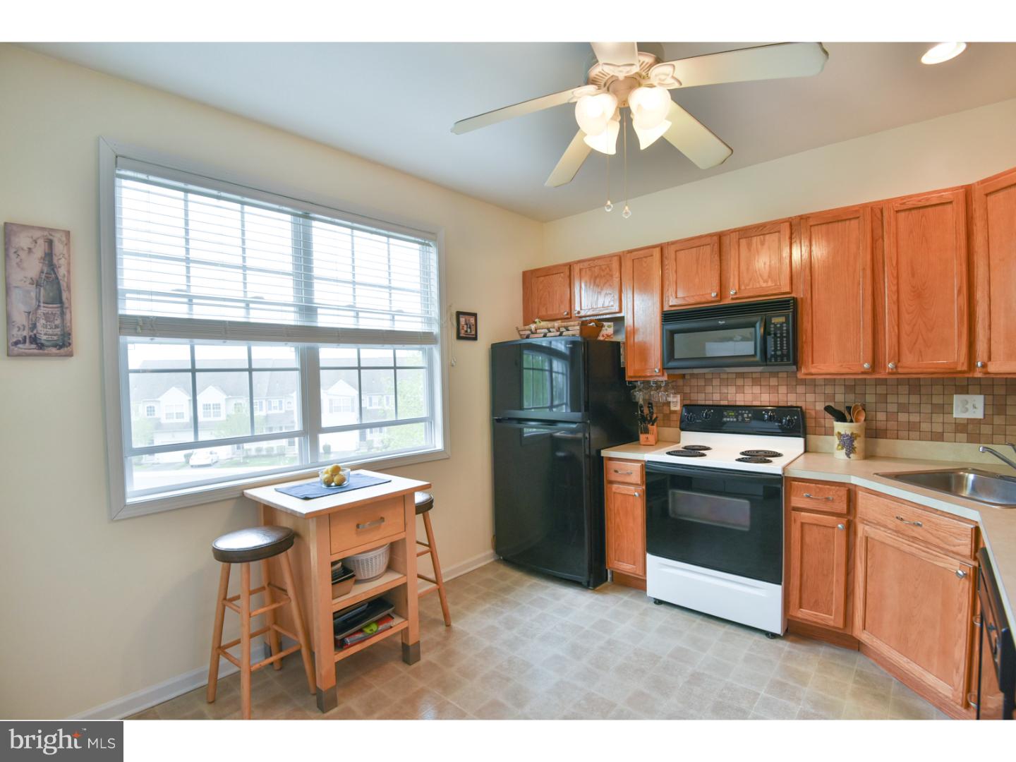 FRENCH CREEK TOWNH - Residential