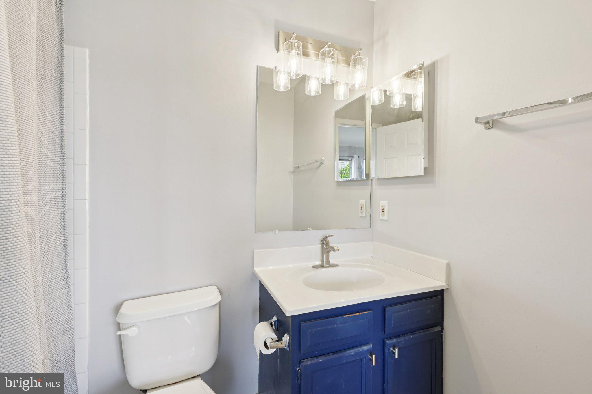 KINCAID FOREST - Residential Lease