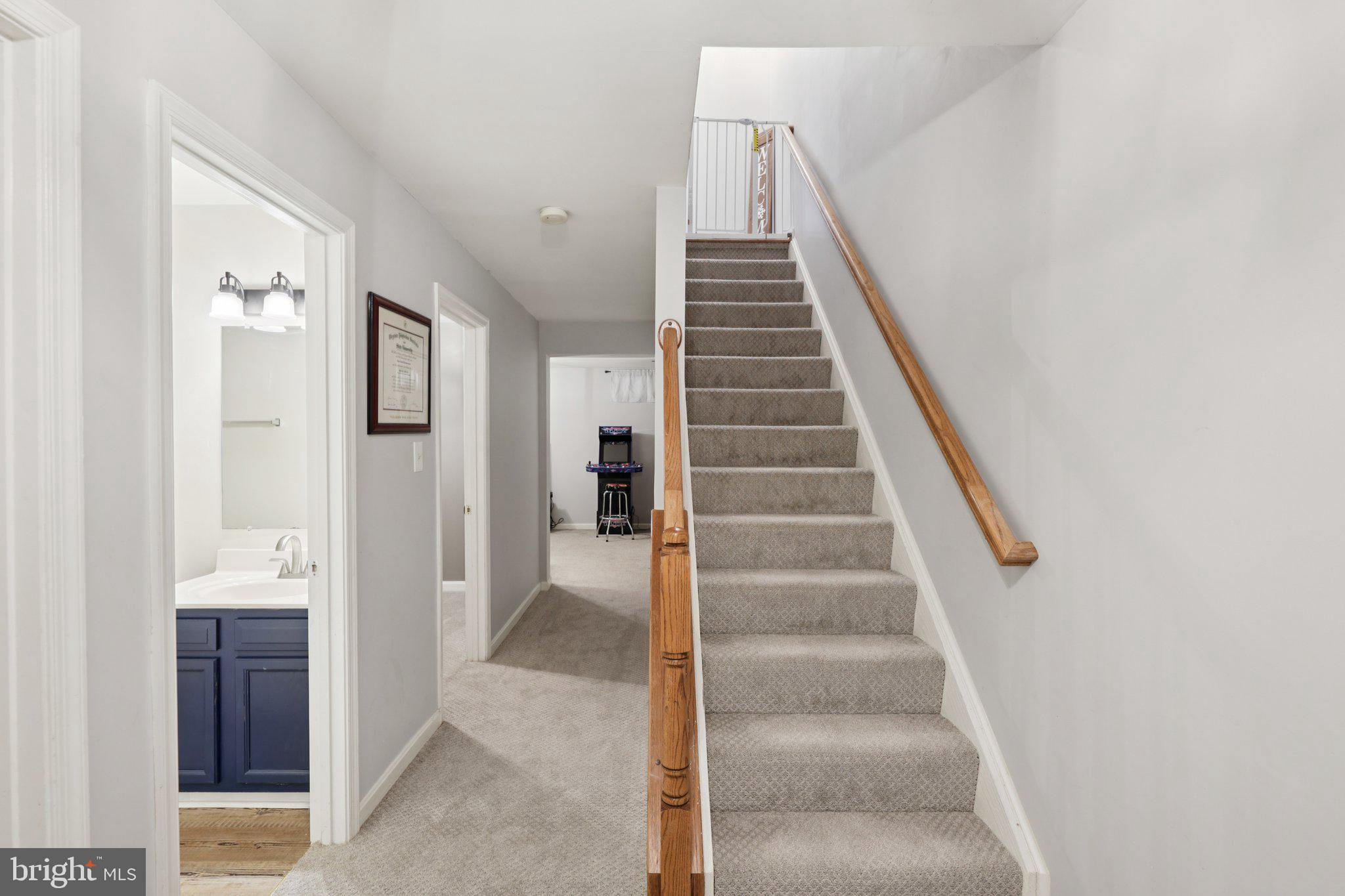 KINCAID FOREST - Residential Lease