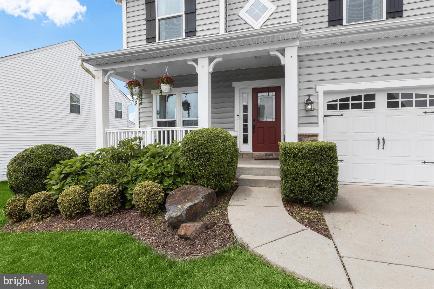 290 HENDERSON ROAD