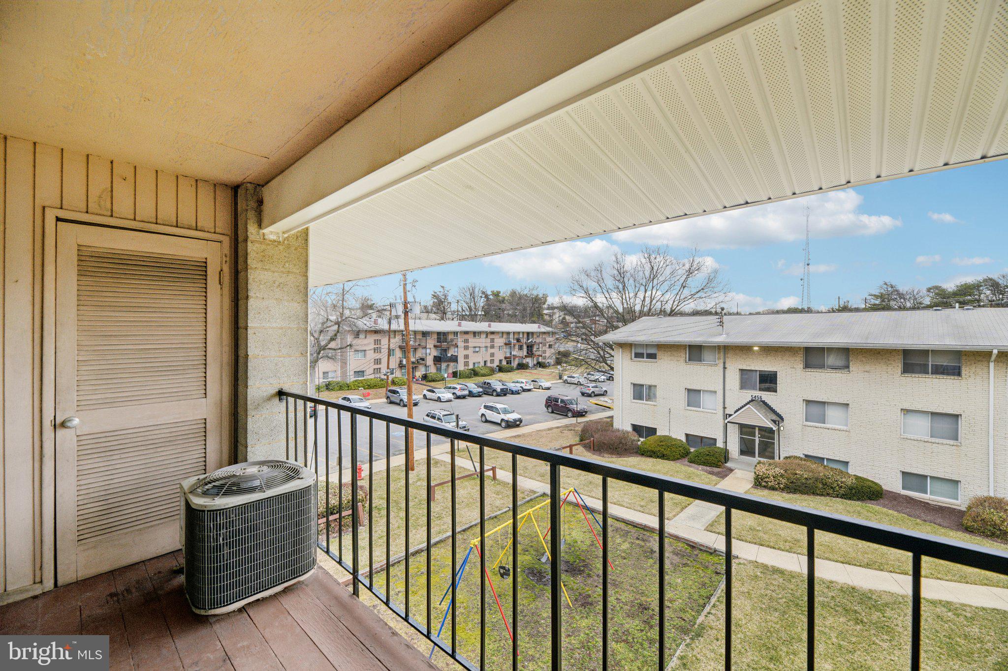 CARROLLAN GARDENS - Residential