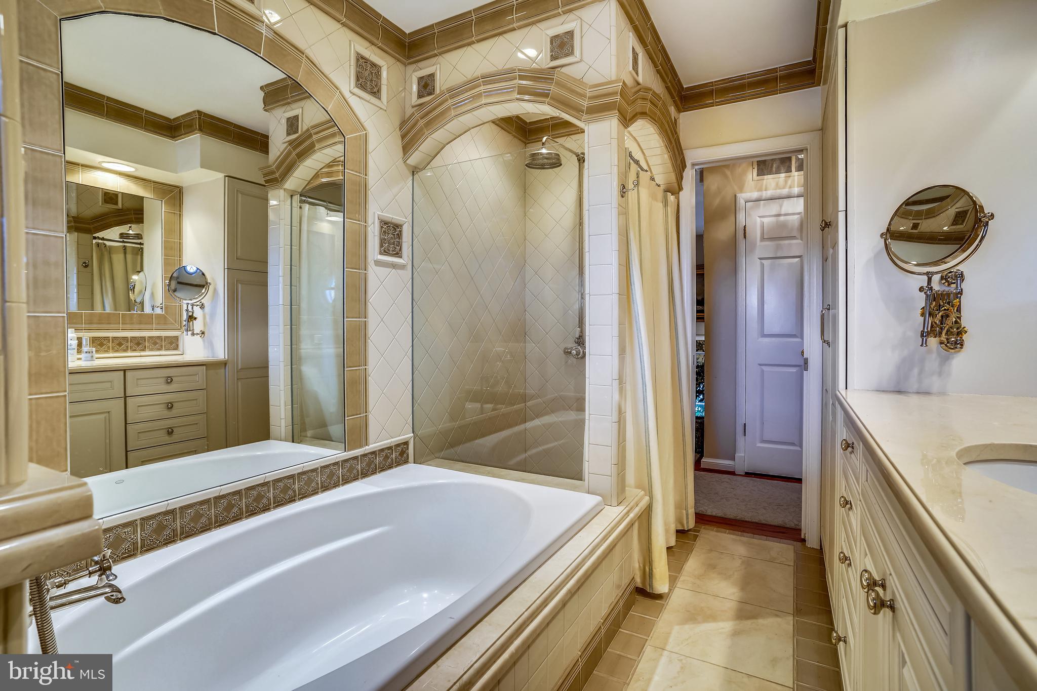 VILLAMAY - Residential