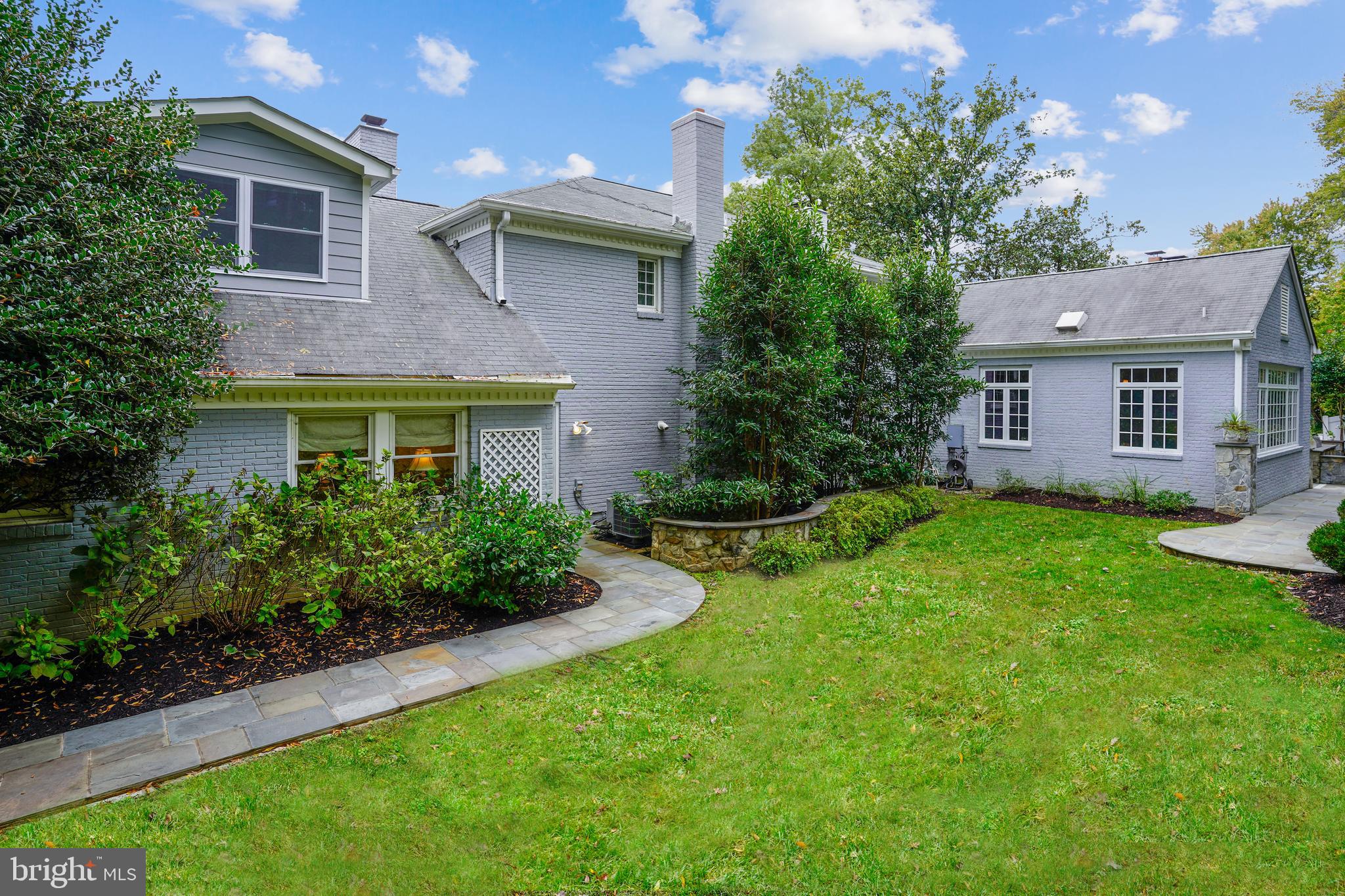 VILLAMAY - Residential