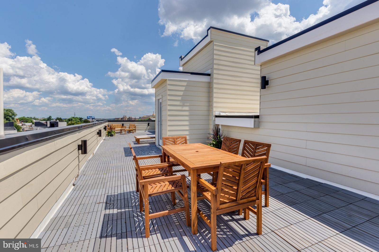 FISHTOWN - Residential Lease