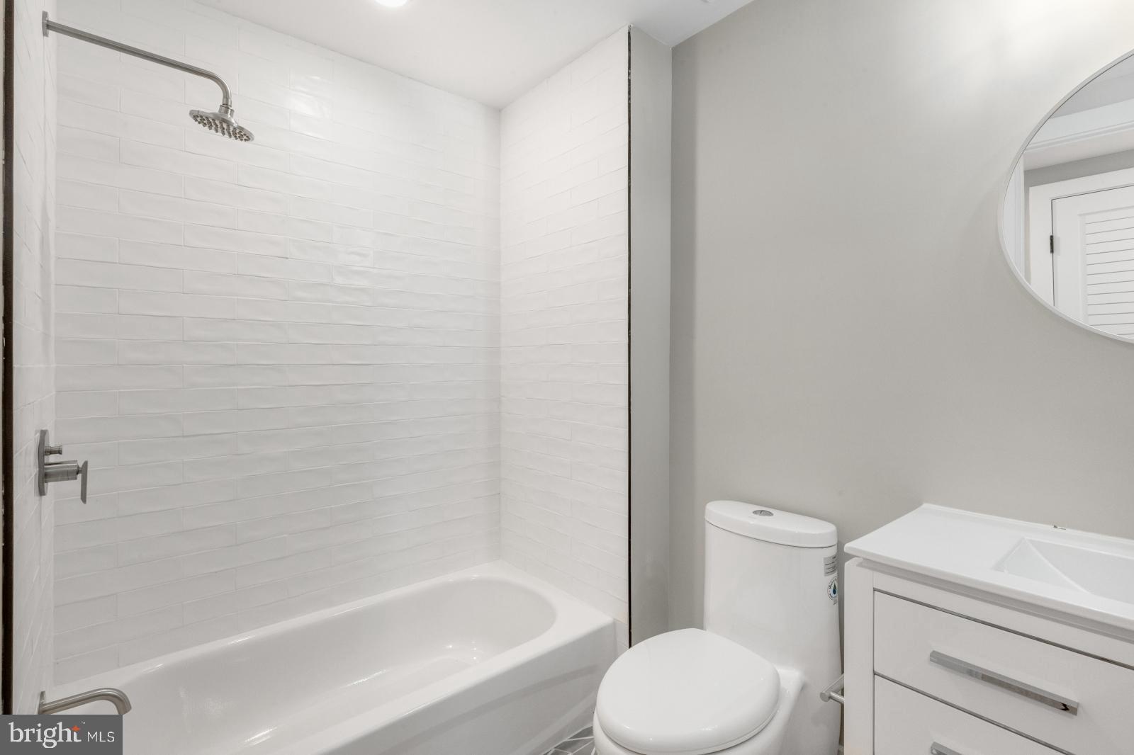 FISHTOWN - Residential Lease