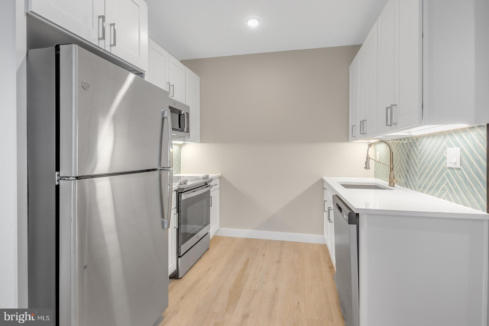 FISHTOWN - Residential Lease