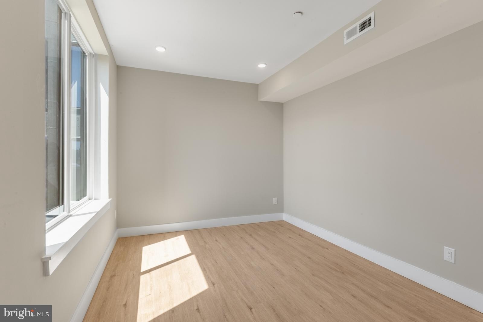 FISHTOWN - Residential Lease