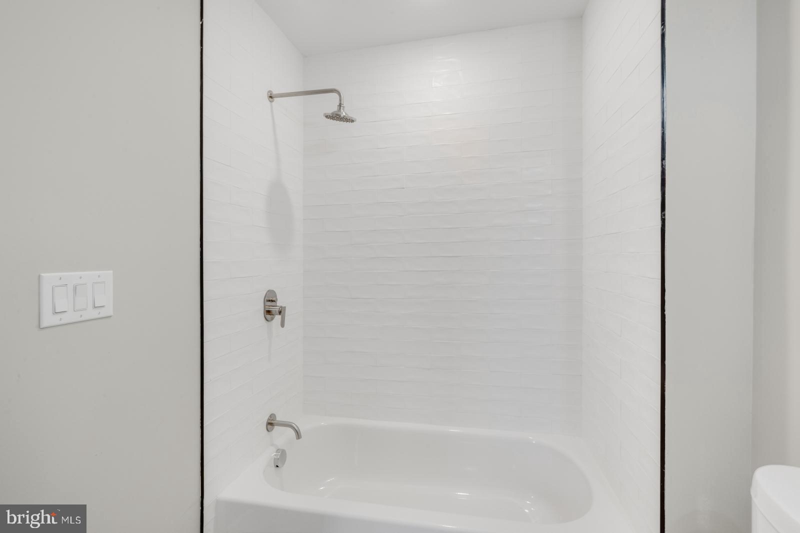 FISHTOWN - Residential Lease