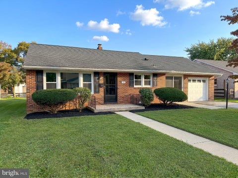 Homes For Rent - 302 Diller Road<br/> HANOVER, PA 17331
