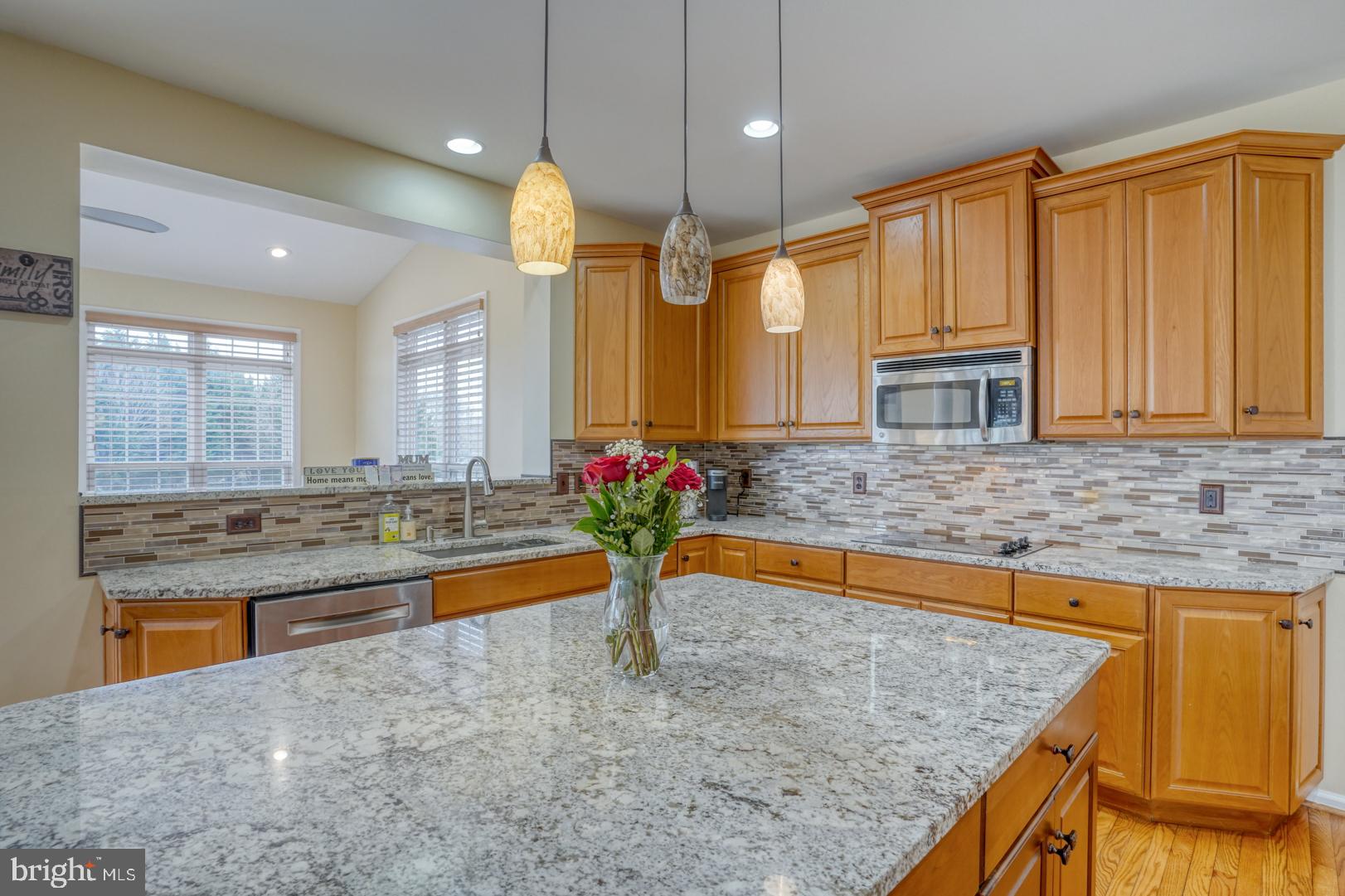 BAY POINTE - Residential