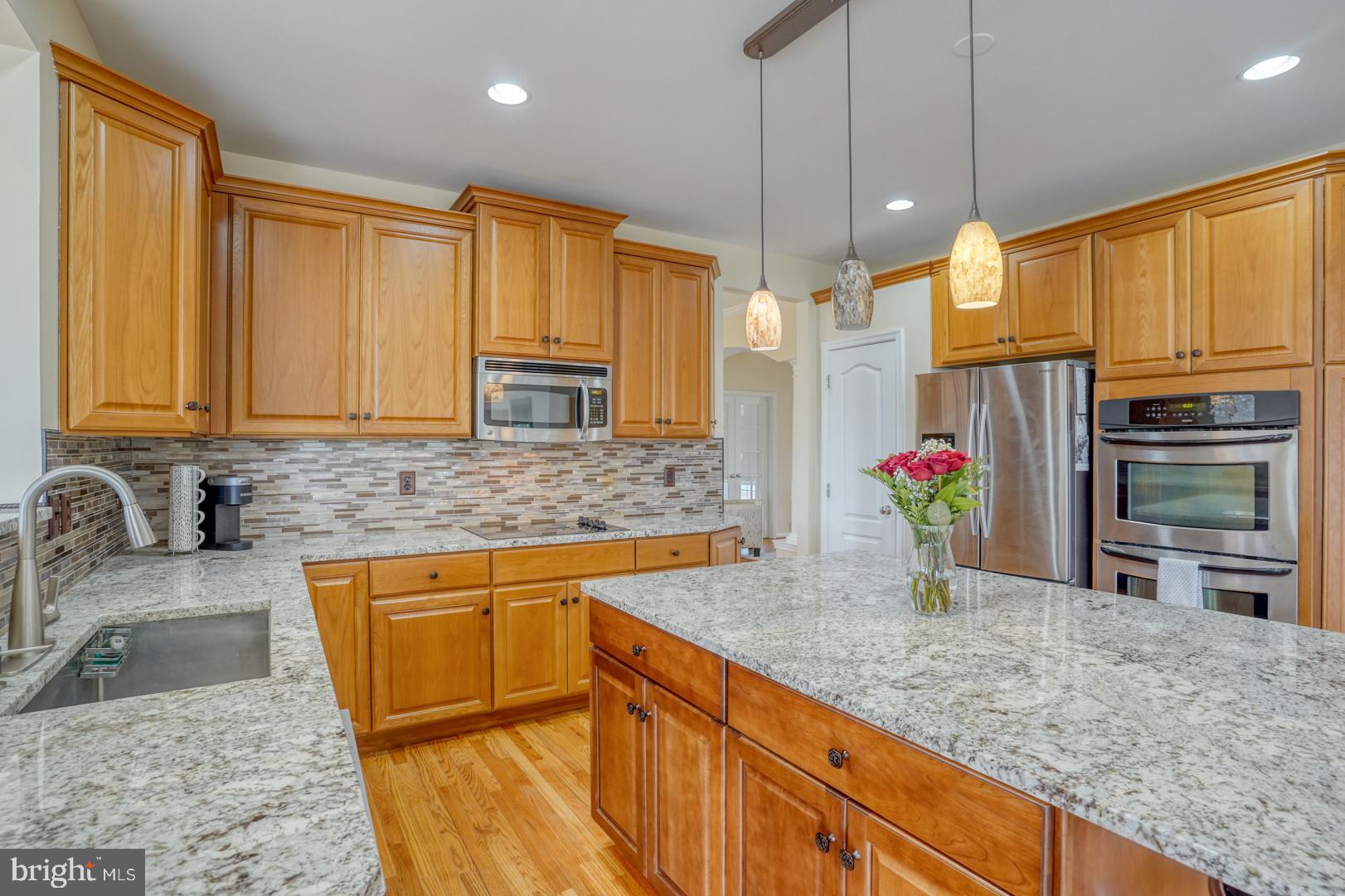 BAY POINTE - Residential