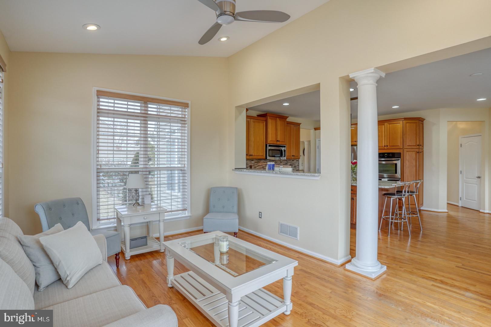 BAY POINTE - Residential