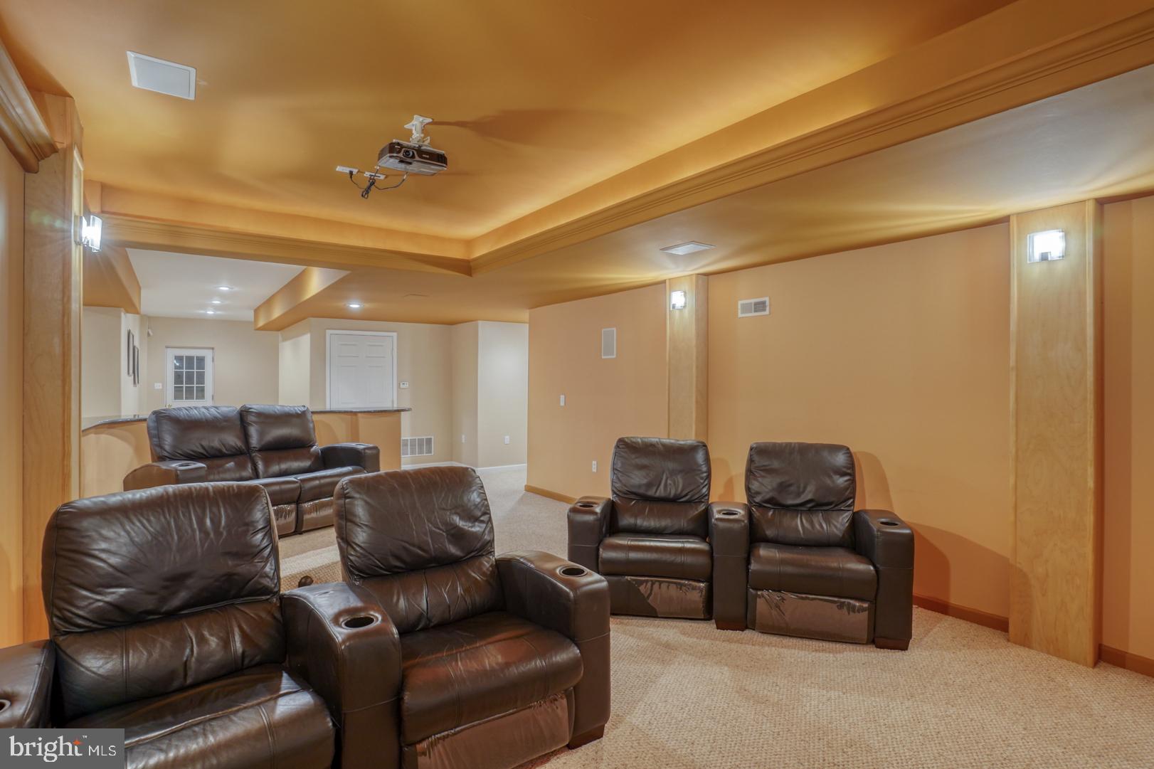 BAY POINTE - Residential