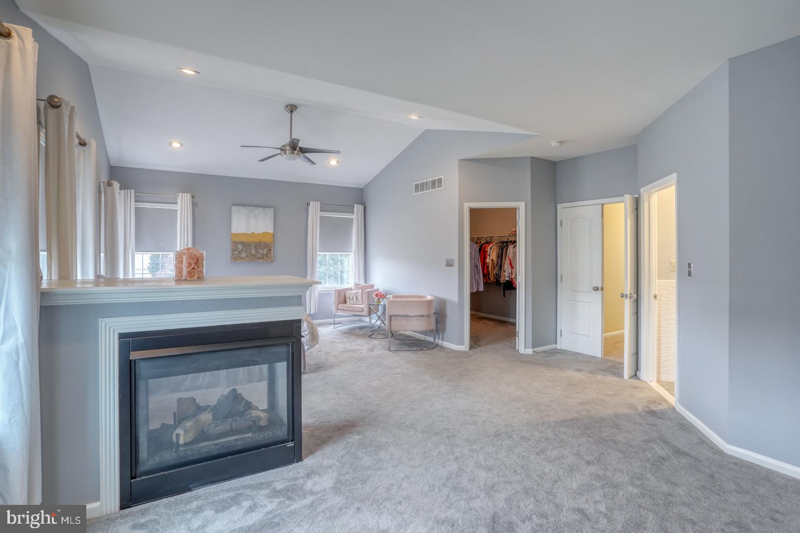 BAY POINTE - Residential