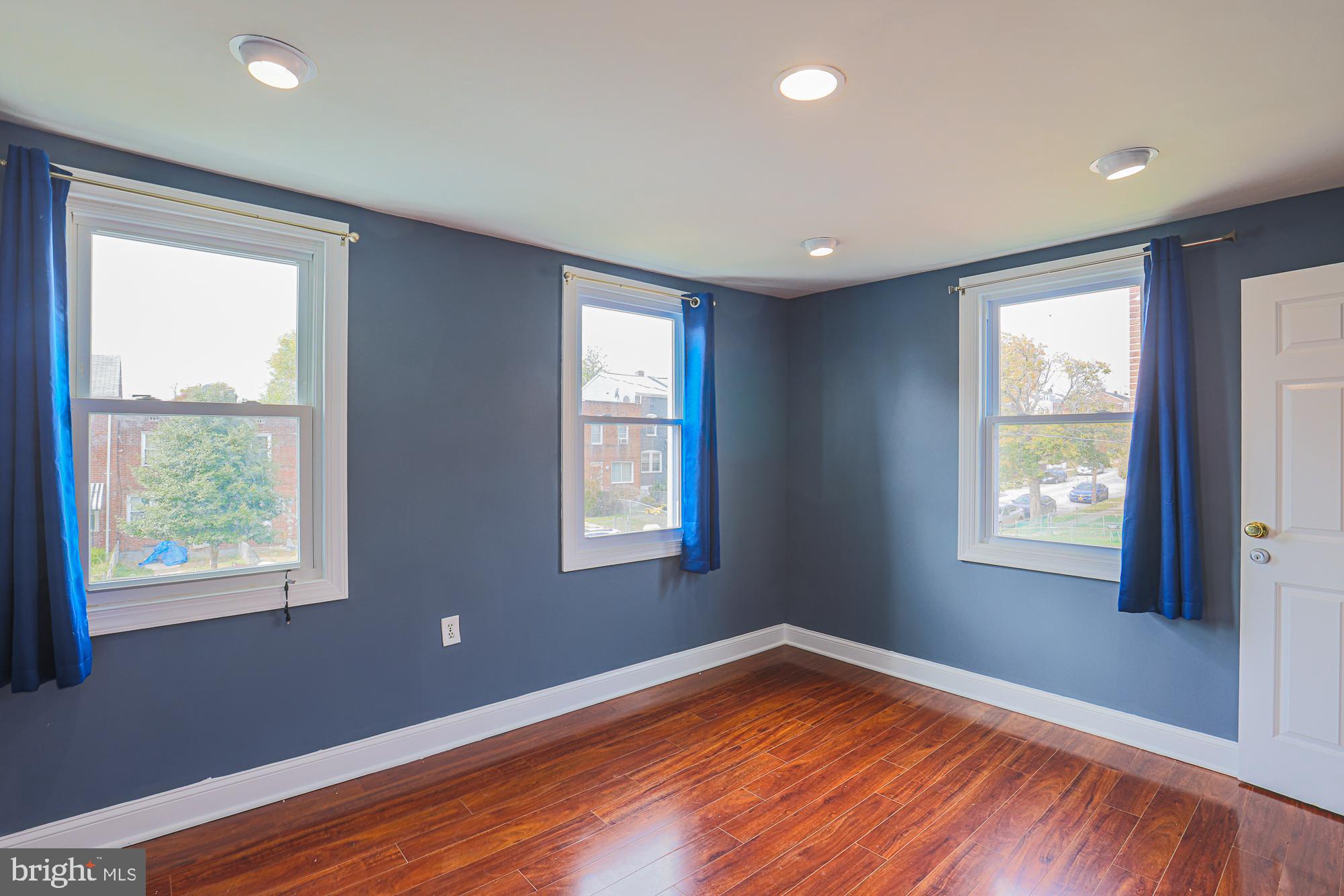 CHERRY HILL - Residential