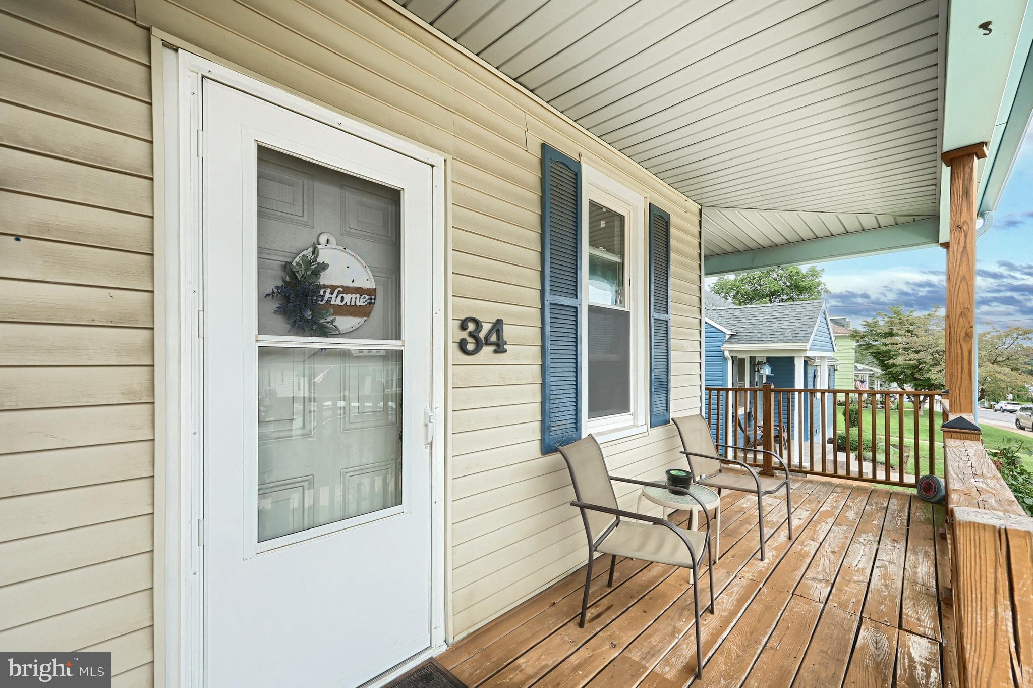 34 W HIGH STREET