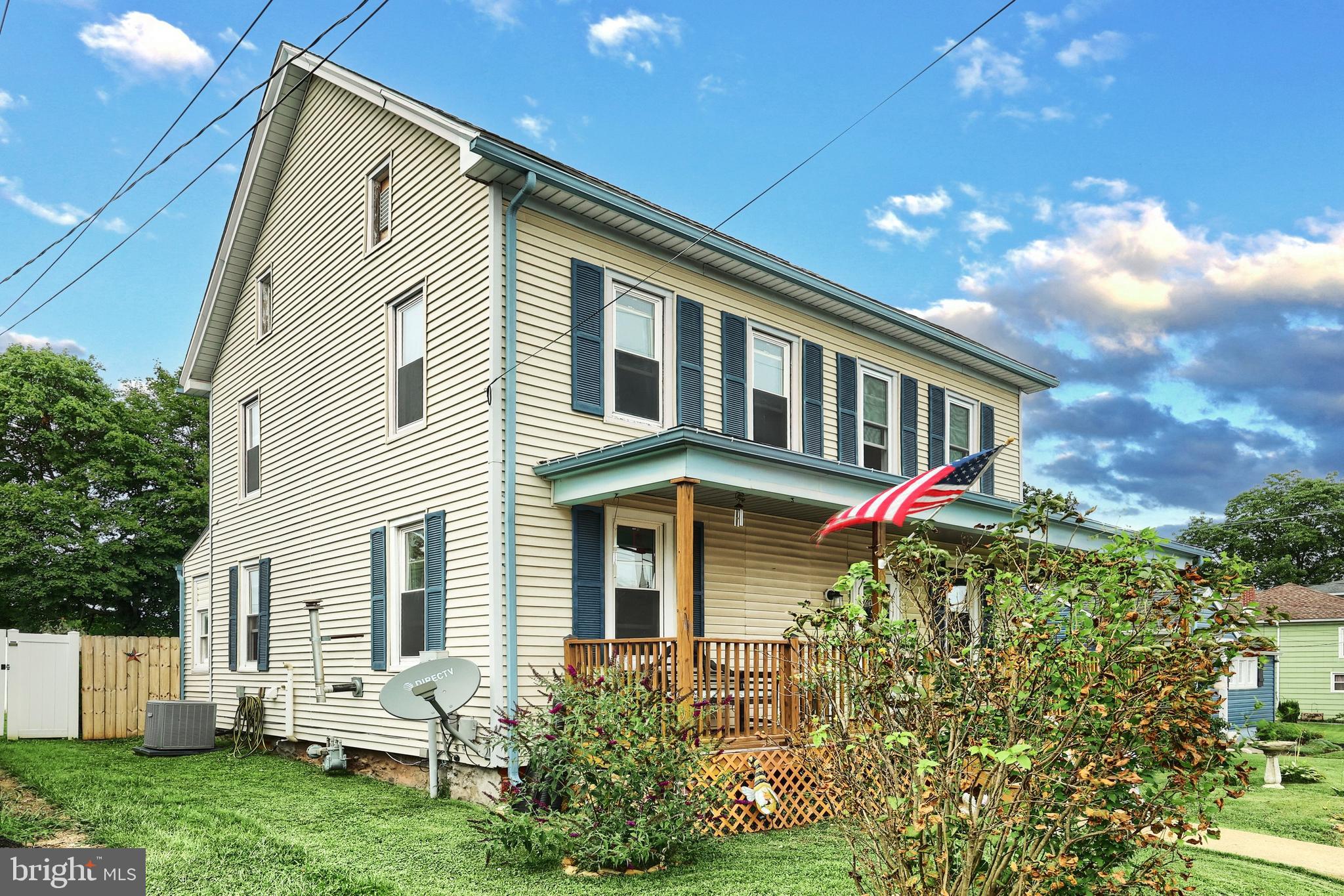 34 W HIGH STREET