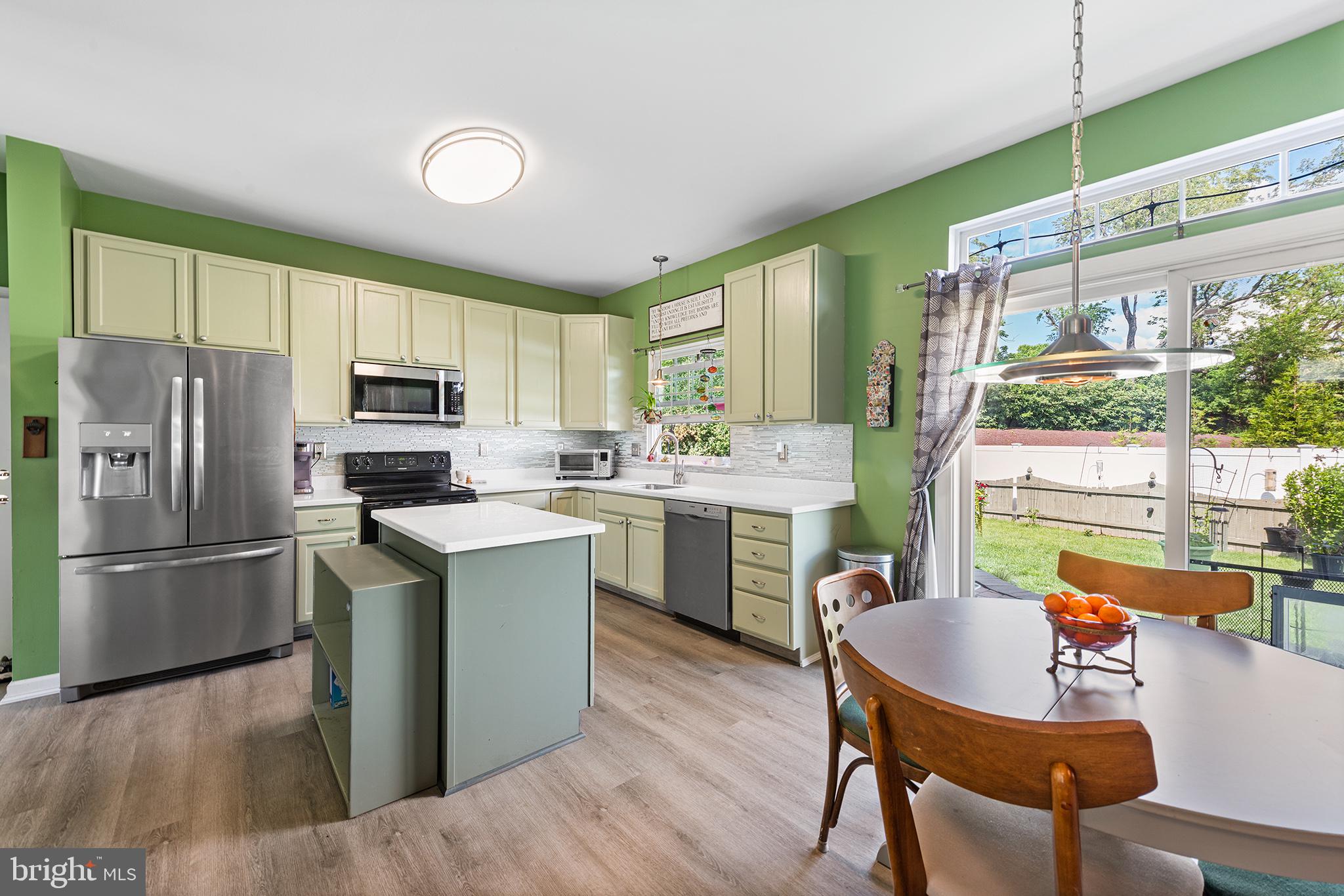 STONEY RUN - Residential