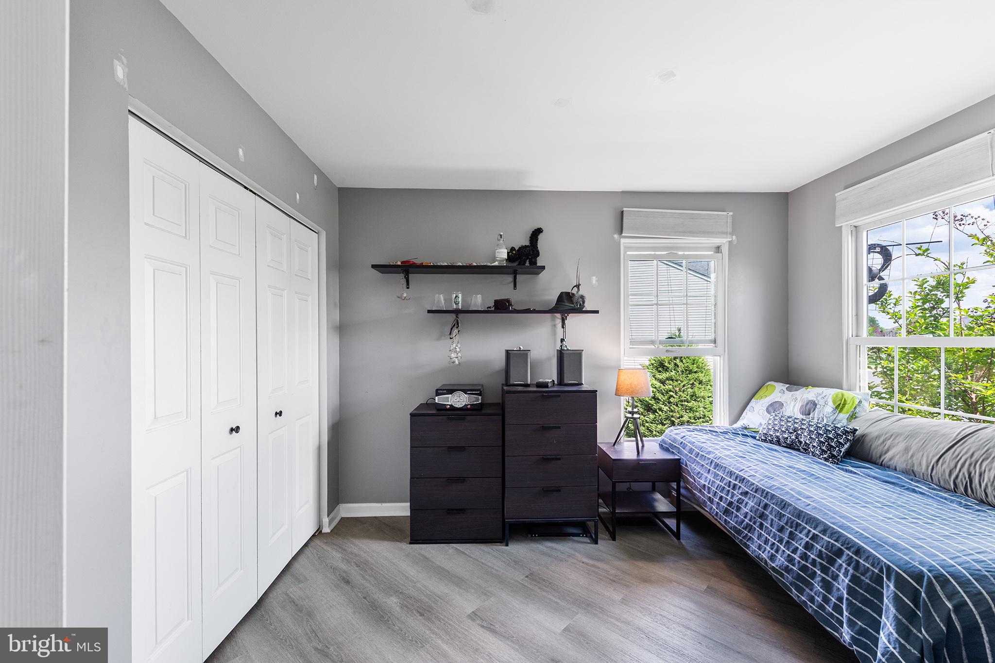 STONEY RUN - Residential