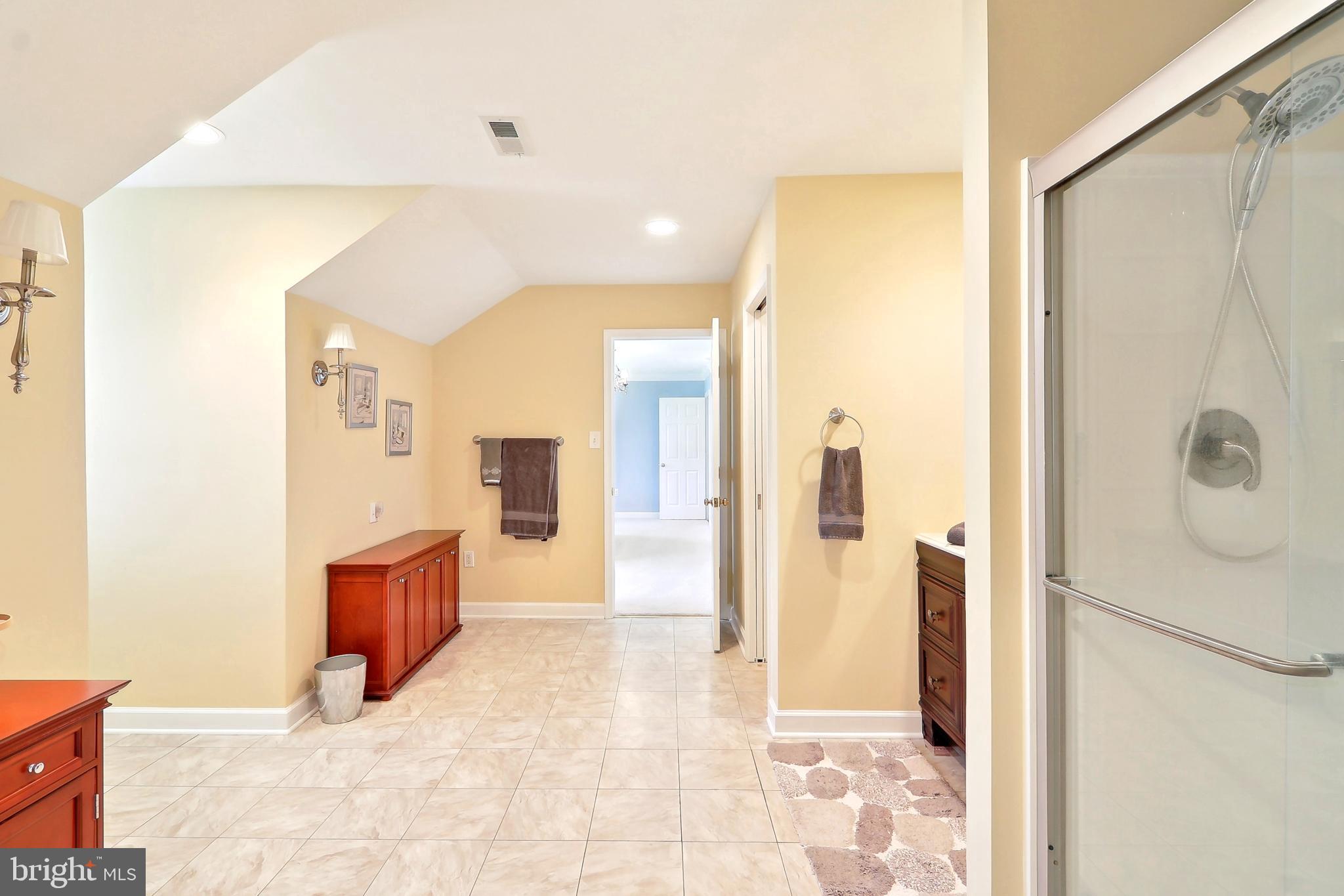 BRIARLYNN ESTATES - Residential