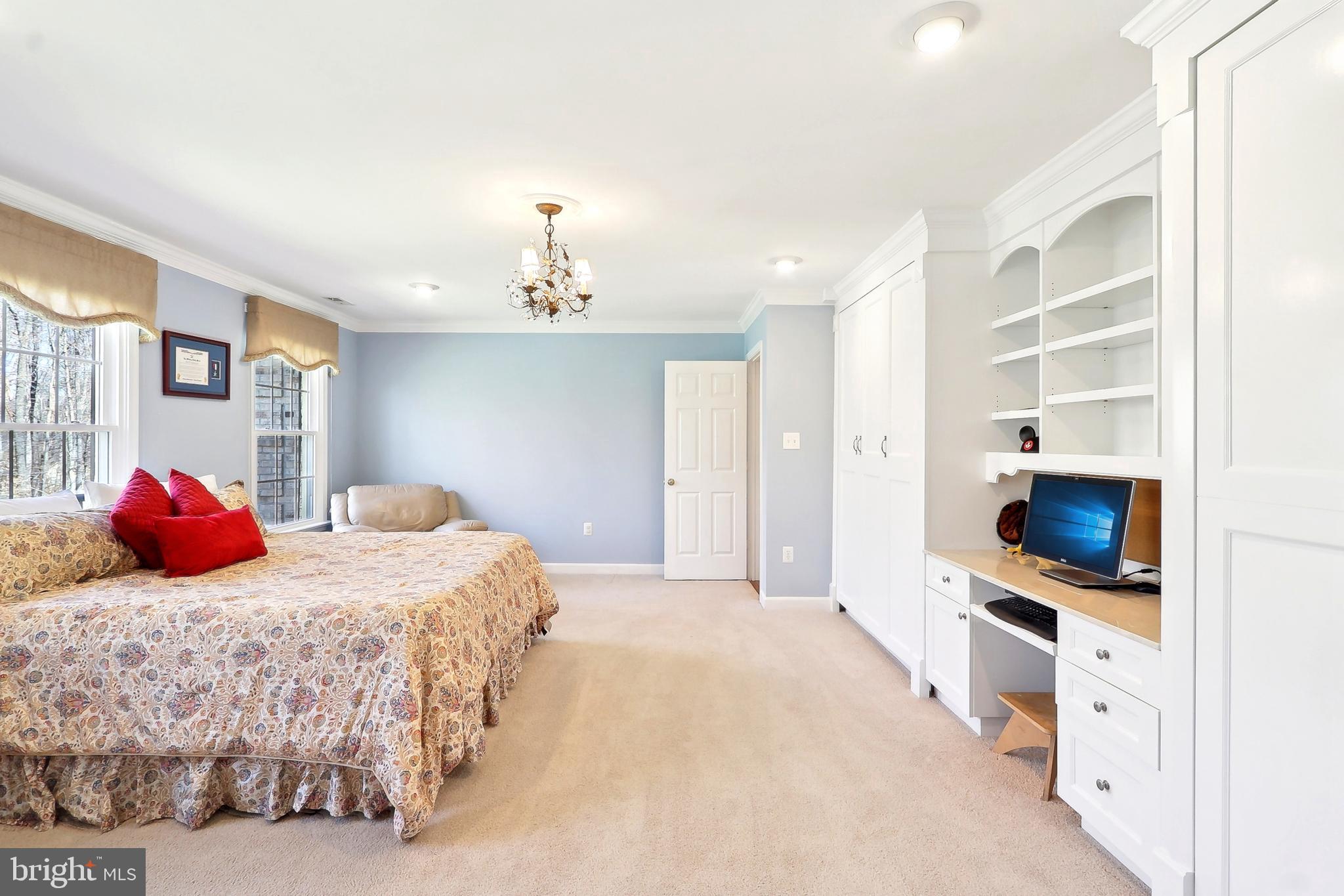 BRIARLYNN ESTATES - Residential