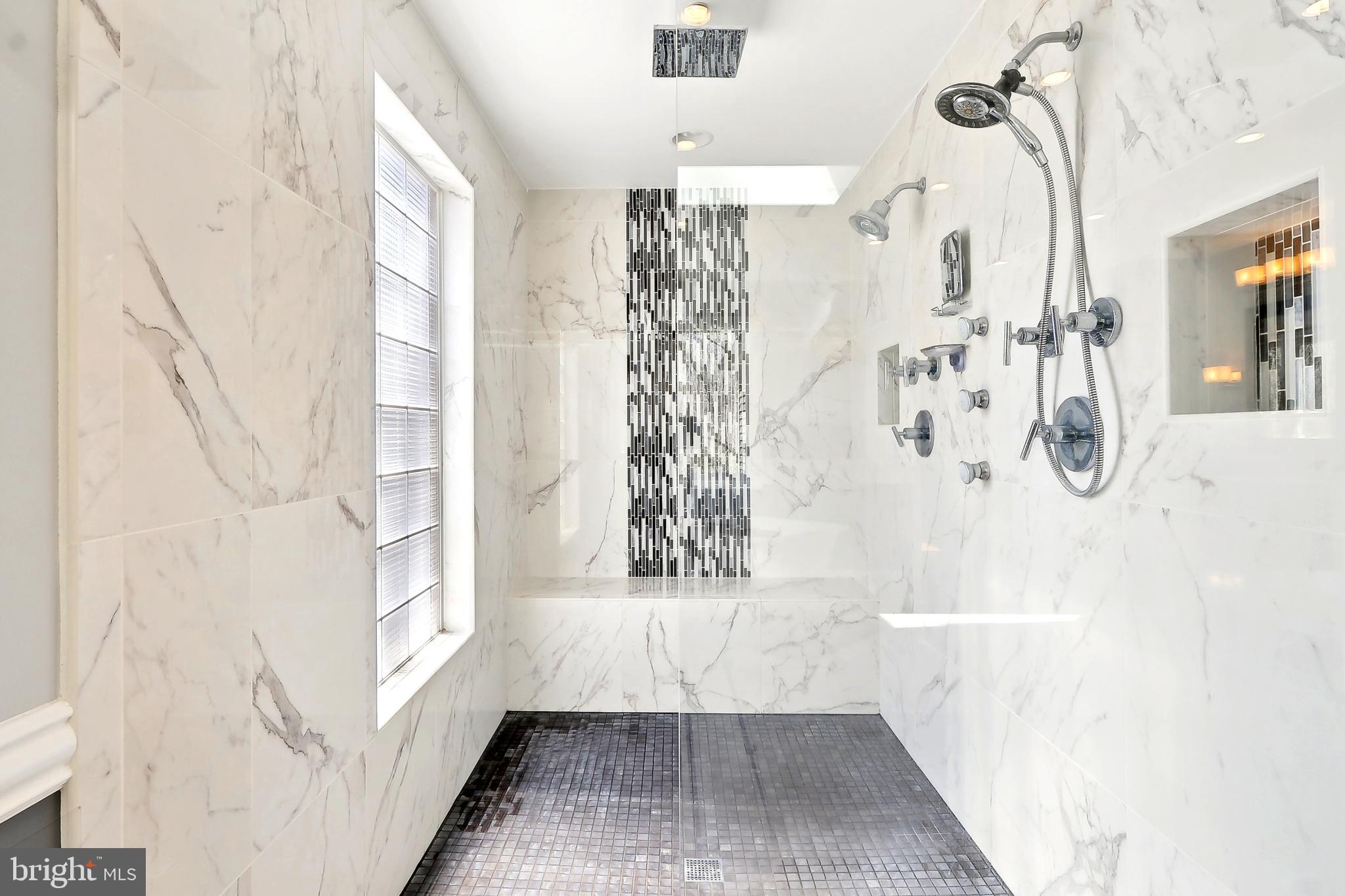 BRIARLYNN ESTATES - Residential