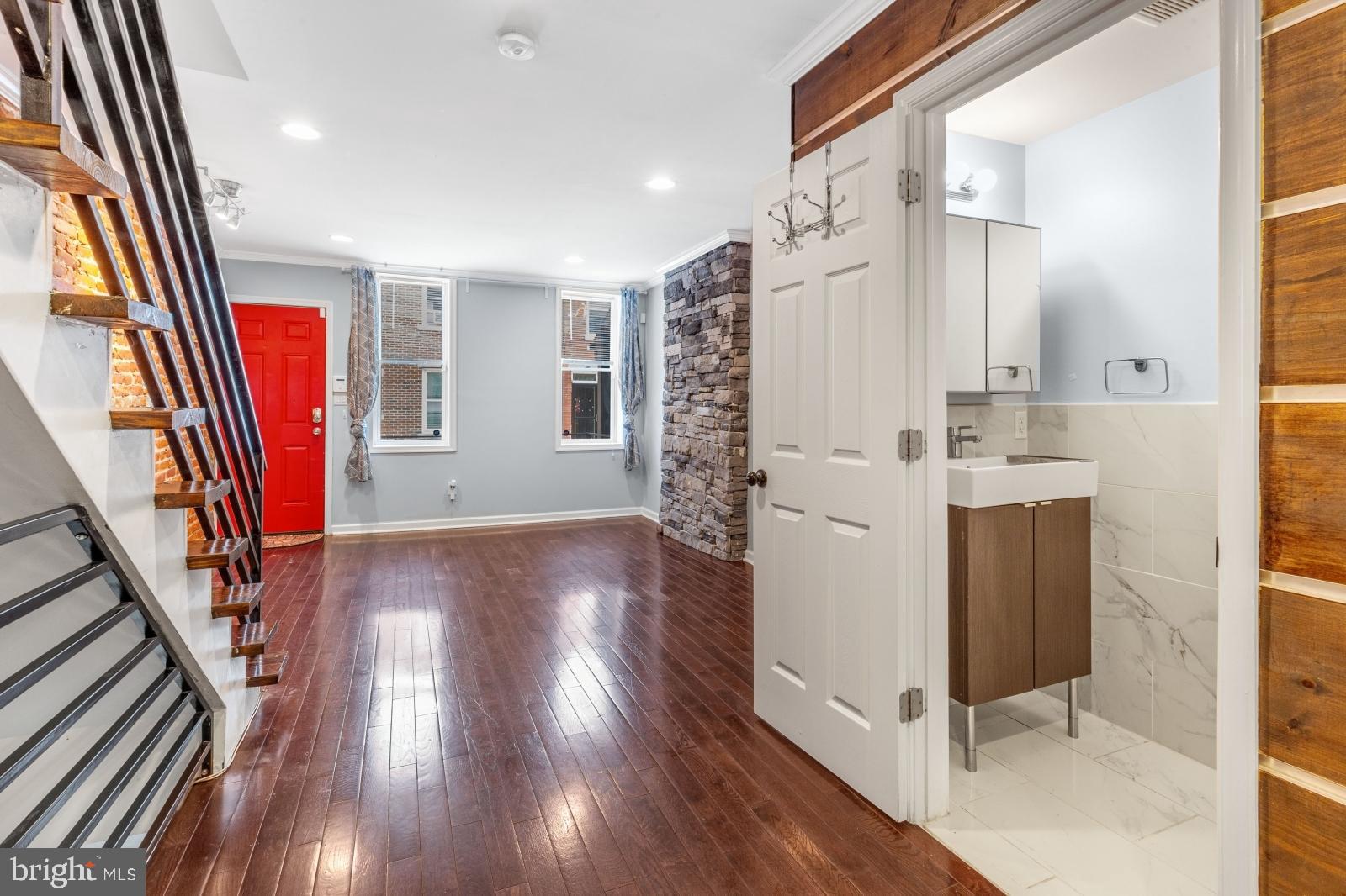 POINT BREEZE - Residential Lease