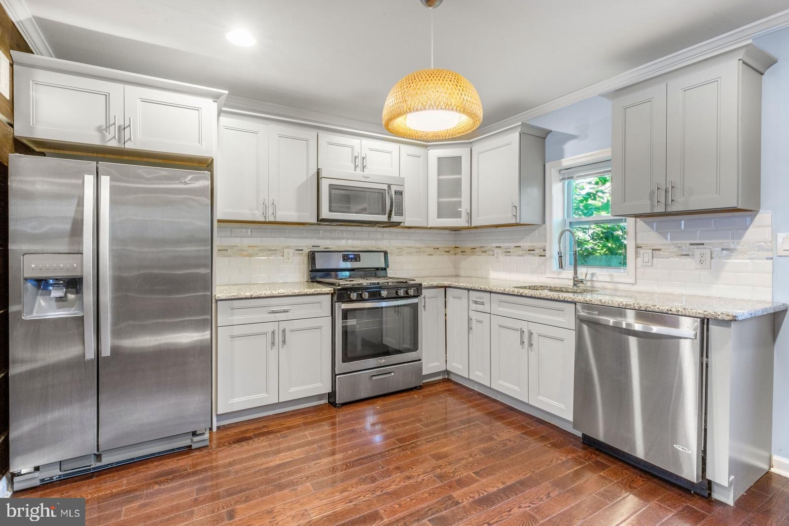 POINT BREEZE - Residential Lease