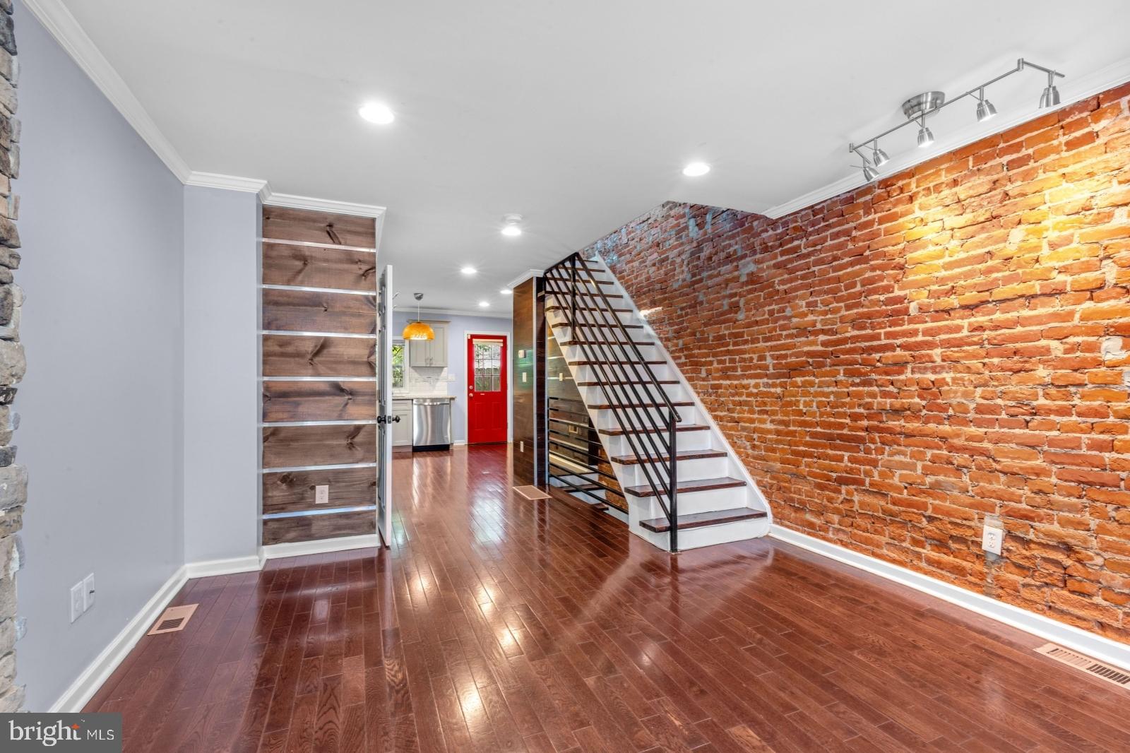 POINT BREEZE - Residential Lease