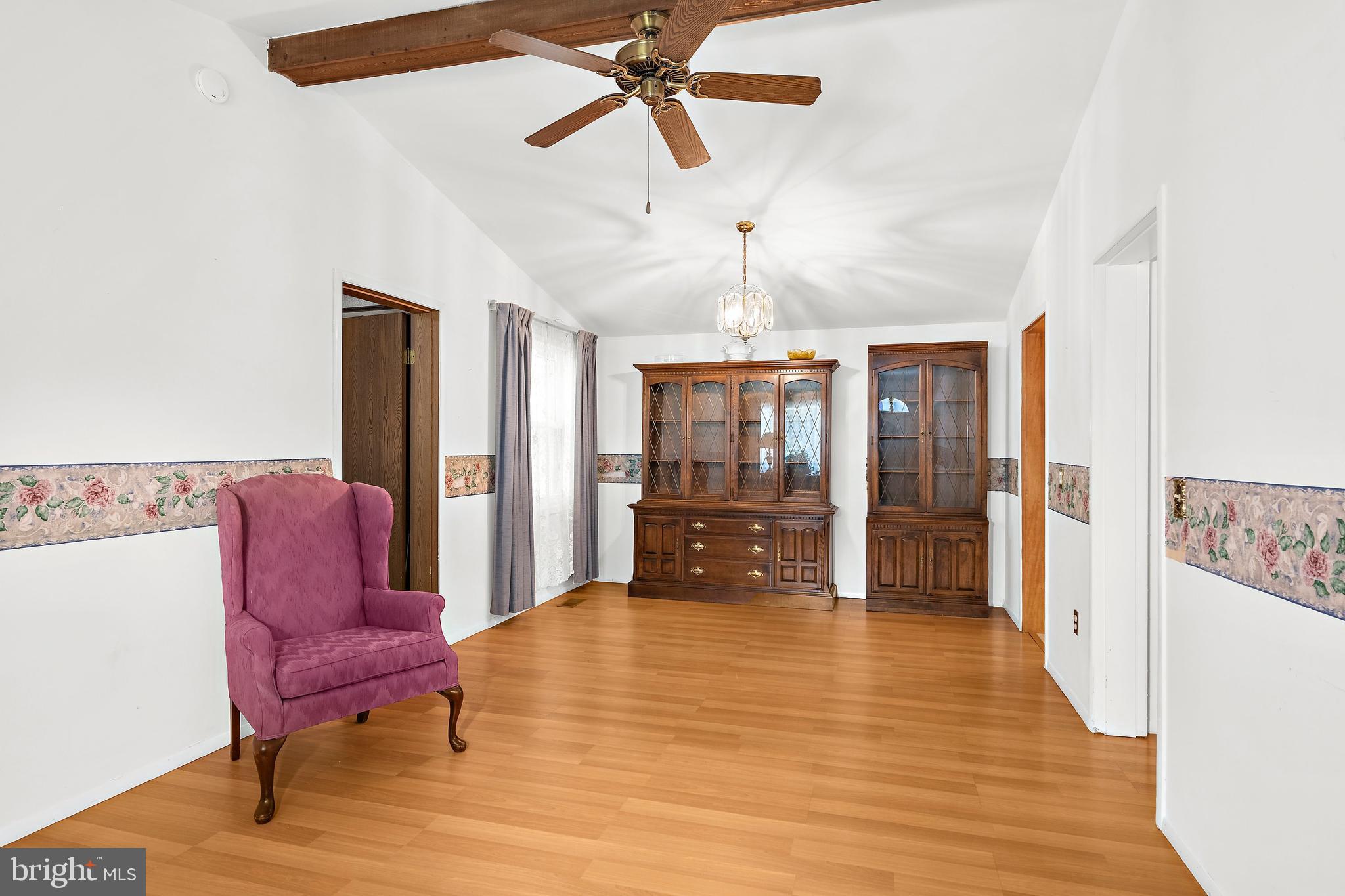 1062 BROADVIEW DRIVE