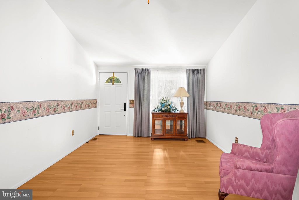 Photo of 1062 Broadview Drive, ANNAPOLIS, MD 21409 (MLS # MDAA2128920)