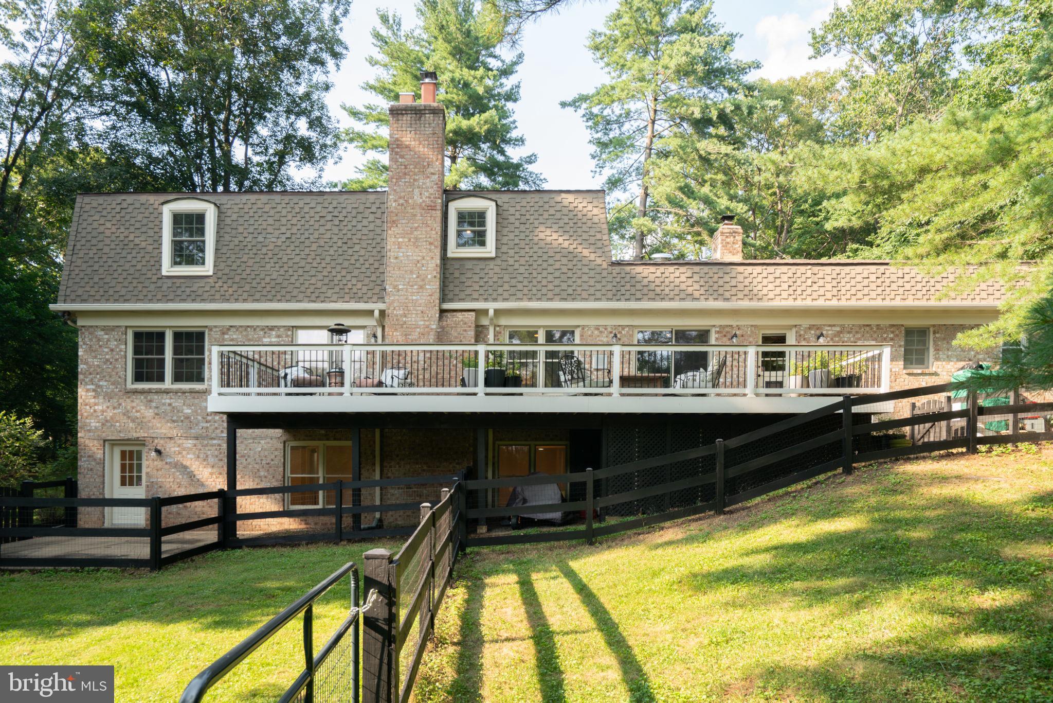 CASA CONTINENTAL - Residential