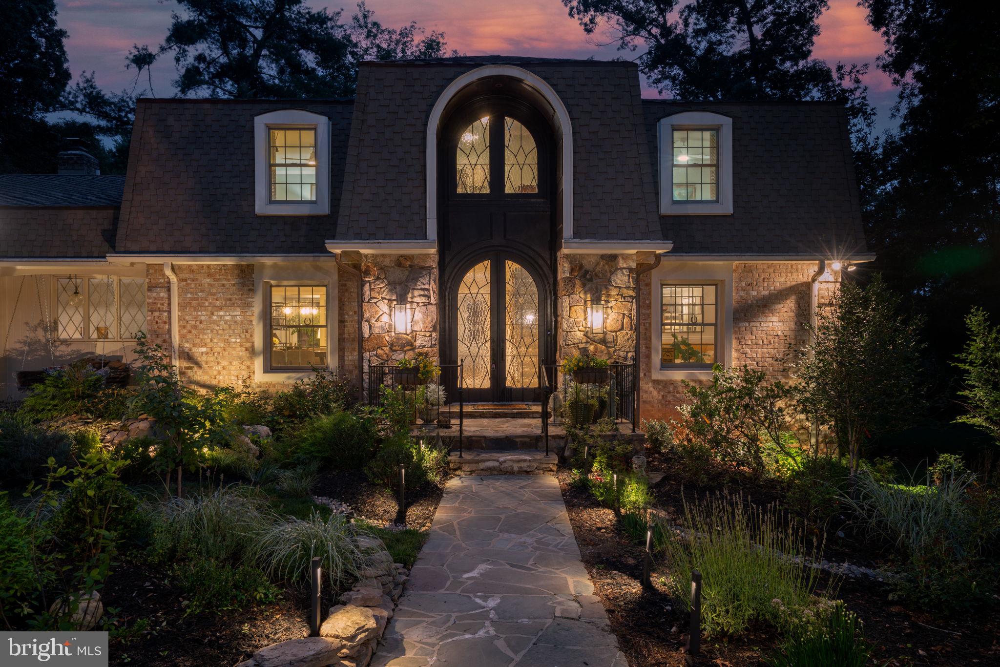 CASA CONTINENTAL - Residential