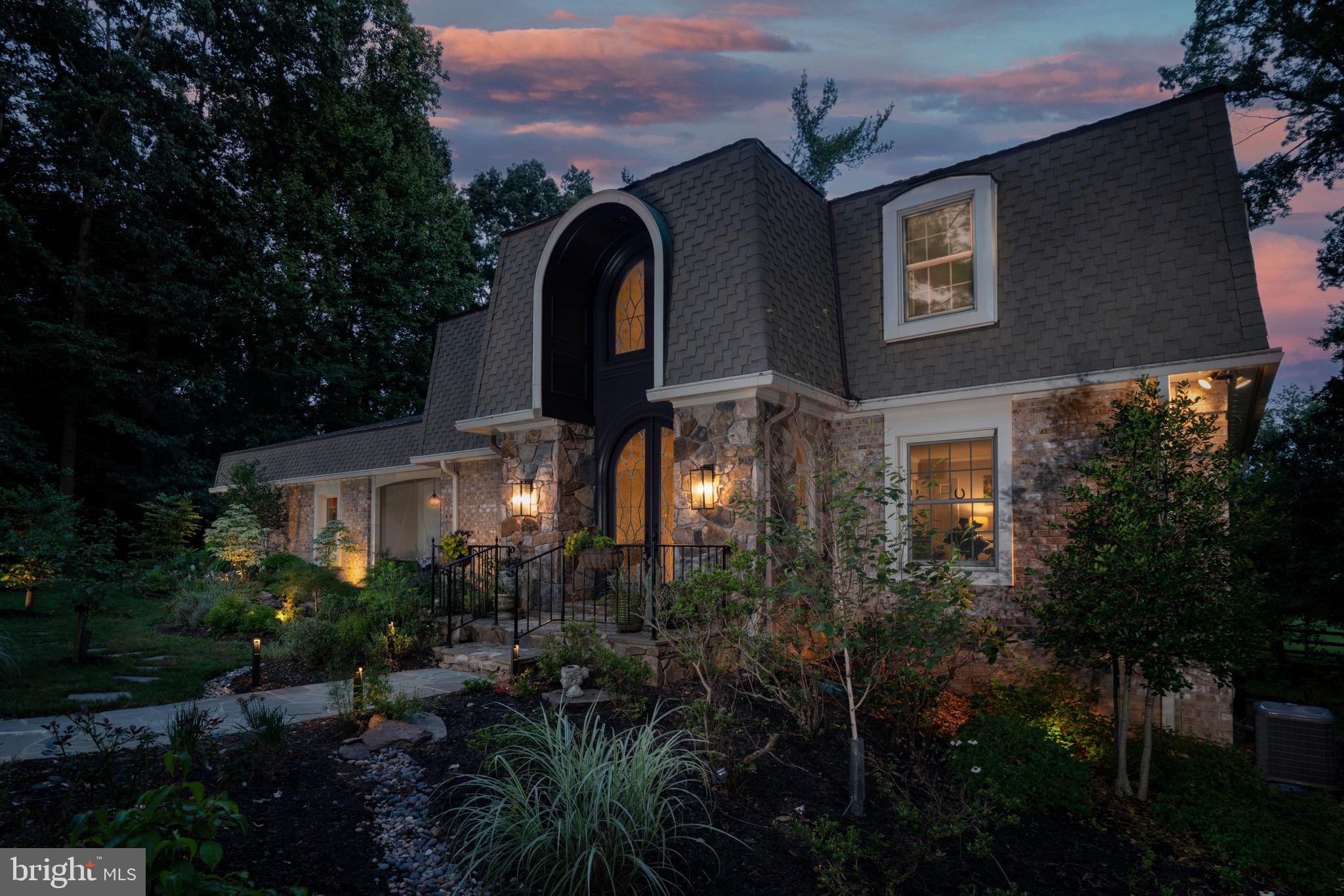 CASA CONTINENTAL - Residential