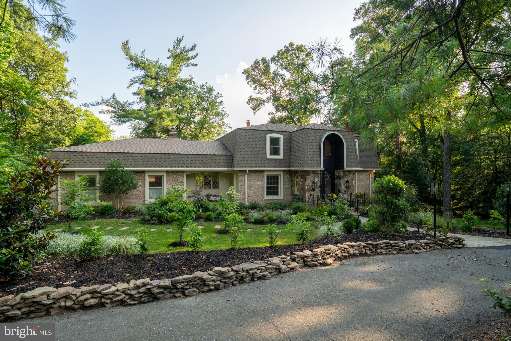 CASA CONTINENTAL - Residential