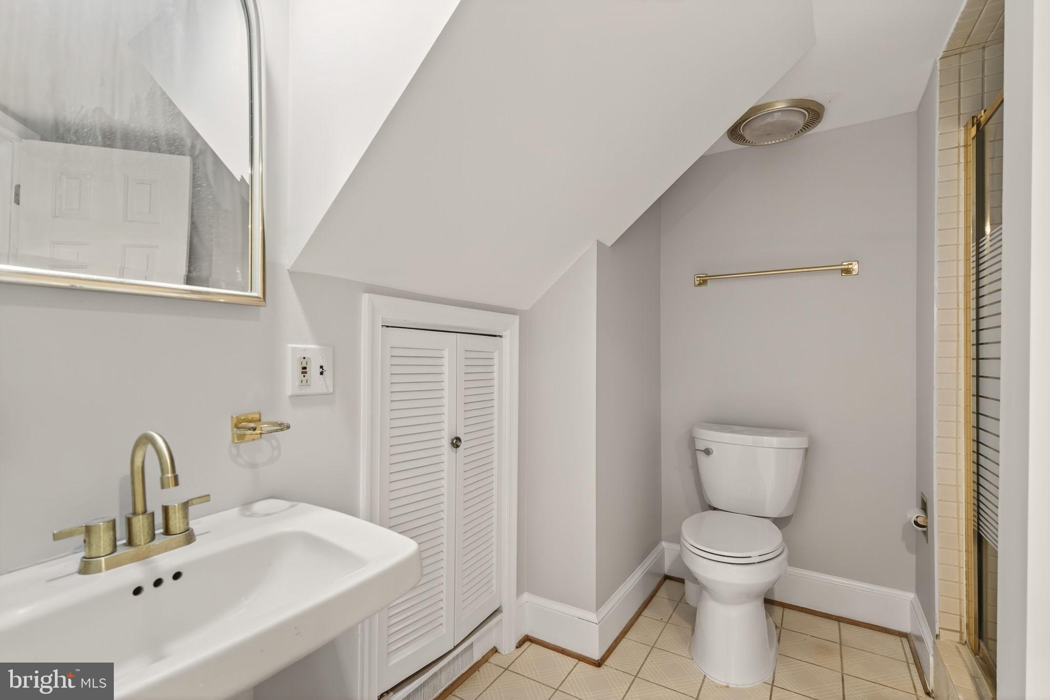 CASA CONTINENTAL - Residential