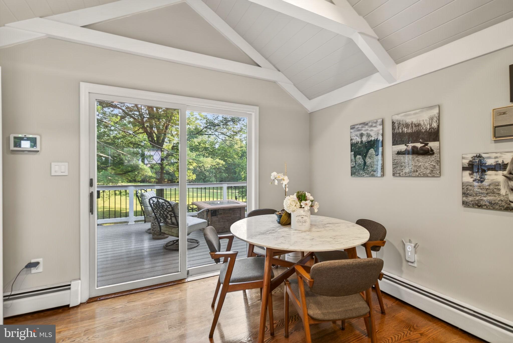 CASA CONTINENTAL - Residential