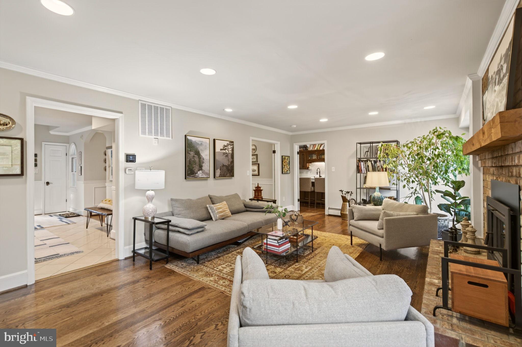 CASA CONTINENTAL - Residential