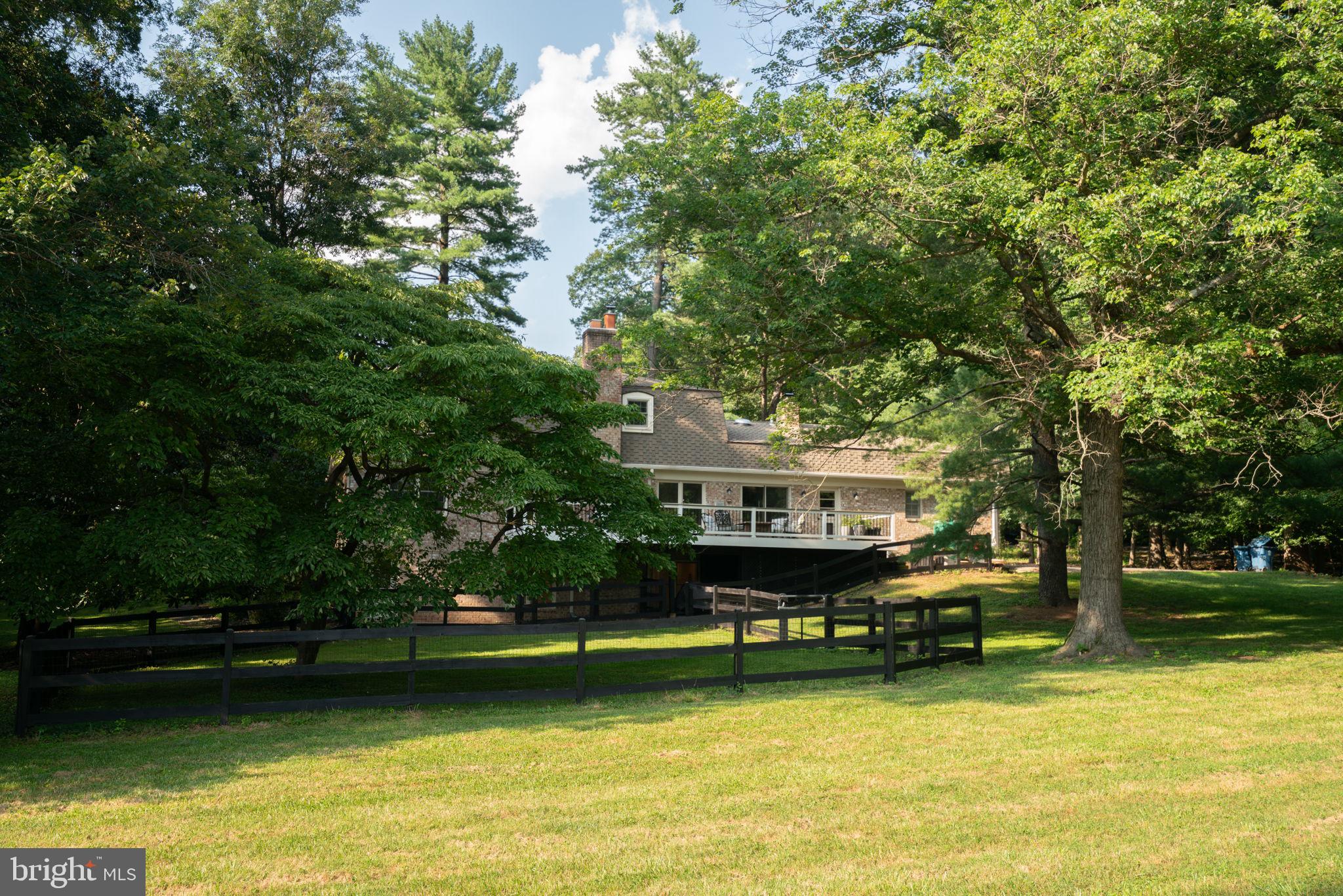 CASA CONTINENTAL - Residential