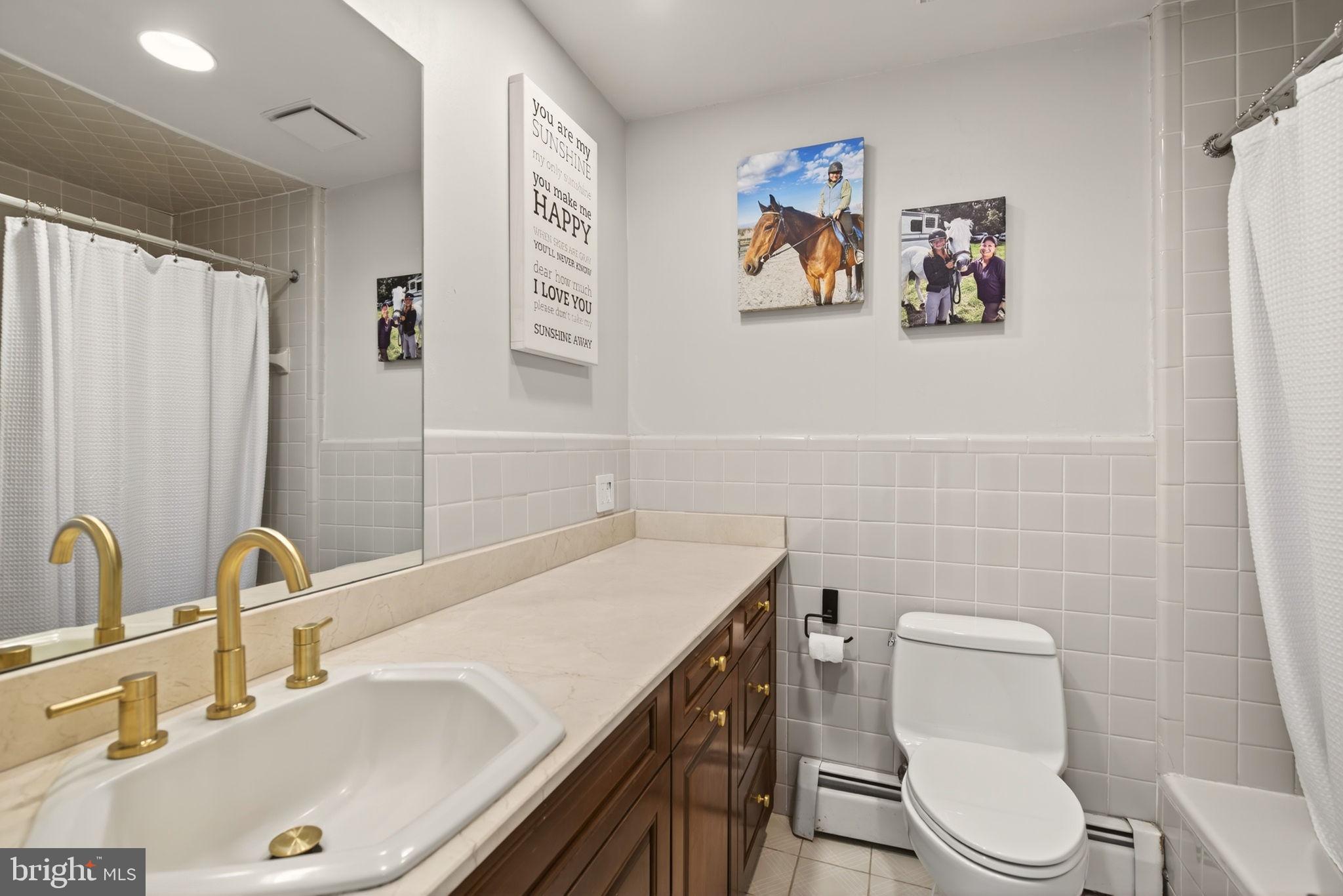 CASA CONTINENTAL - Residential