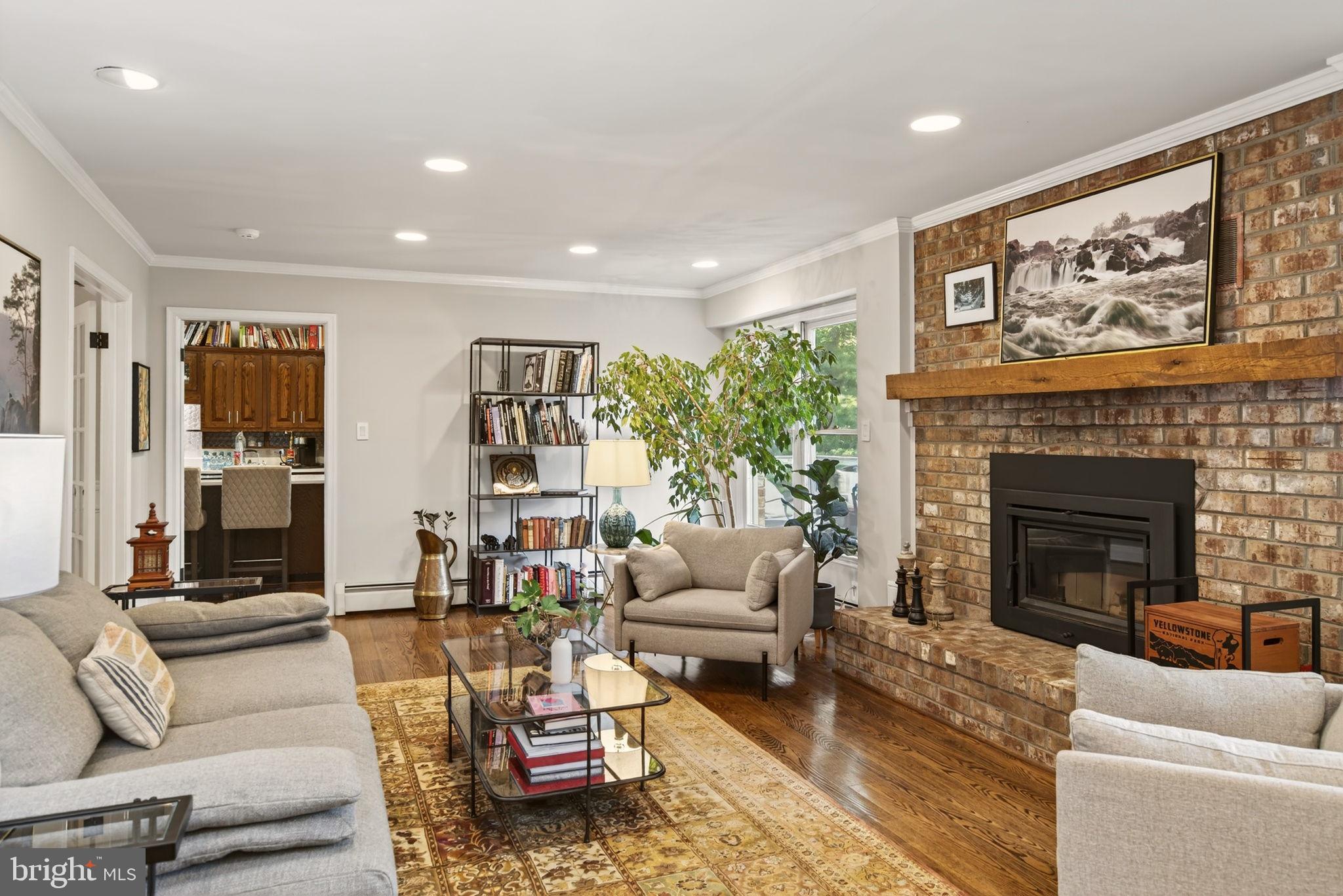 CASA CONTINENTAL - Residential